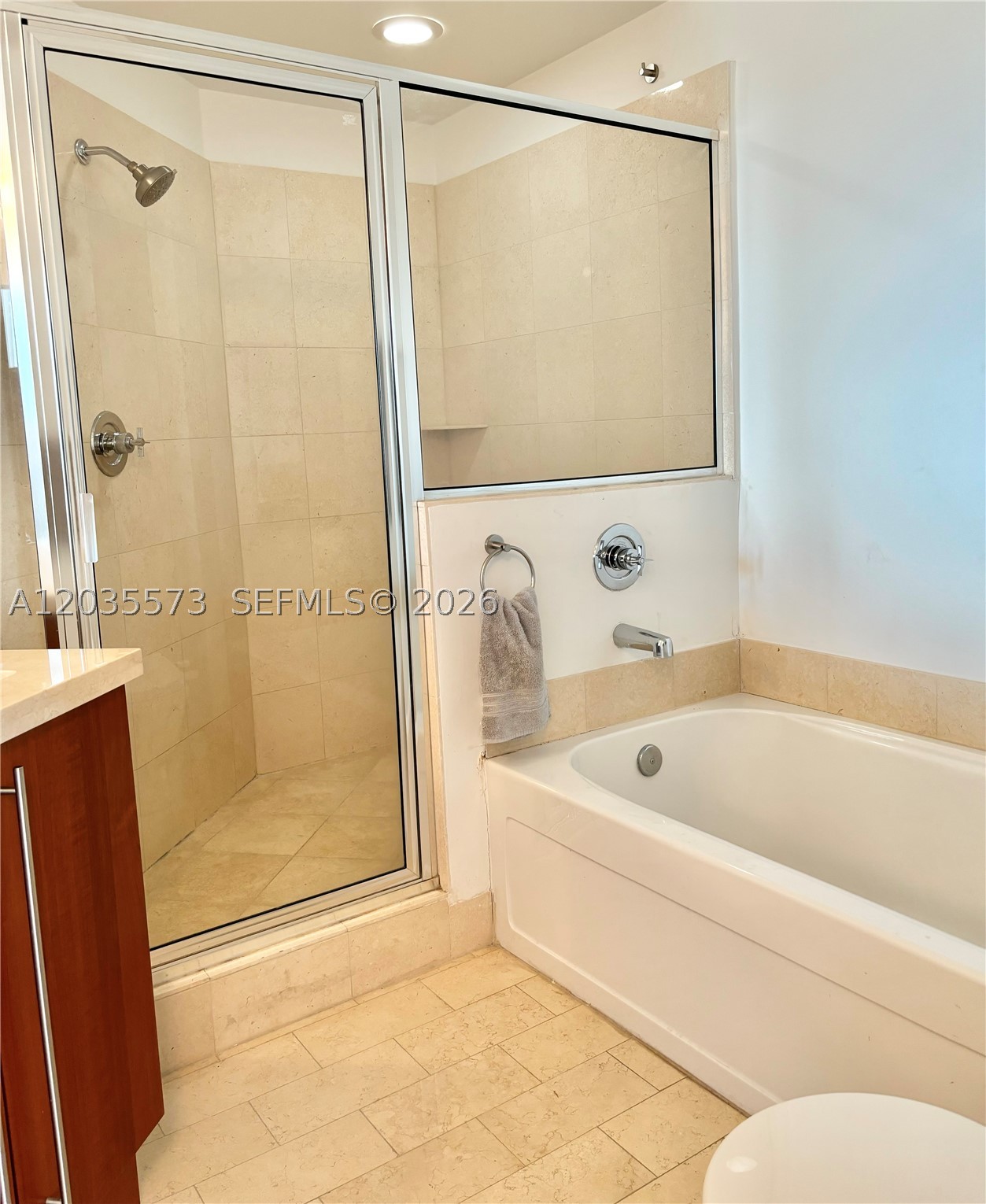 image Axis on Brickell South9