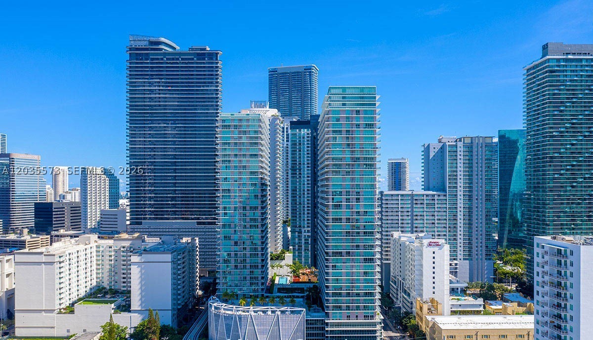 image Axis on Brickell South23