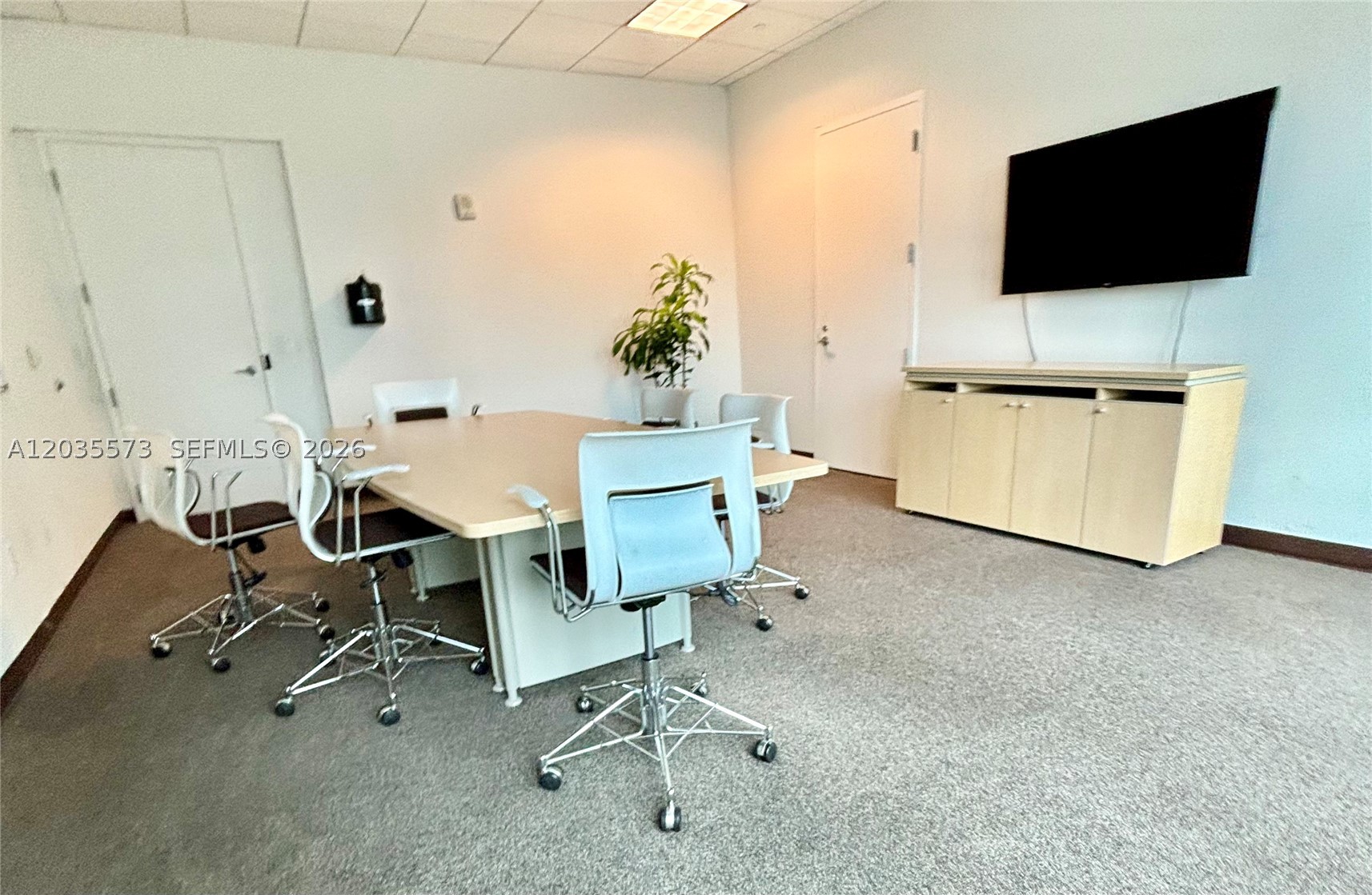 image Axis on Brickell South28