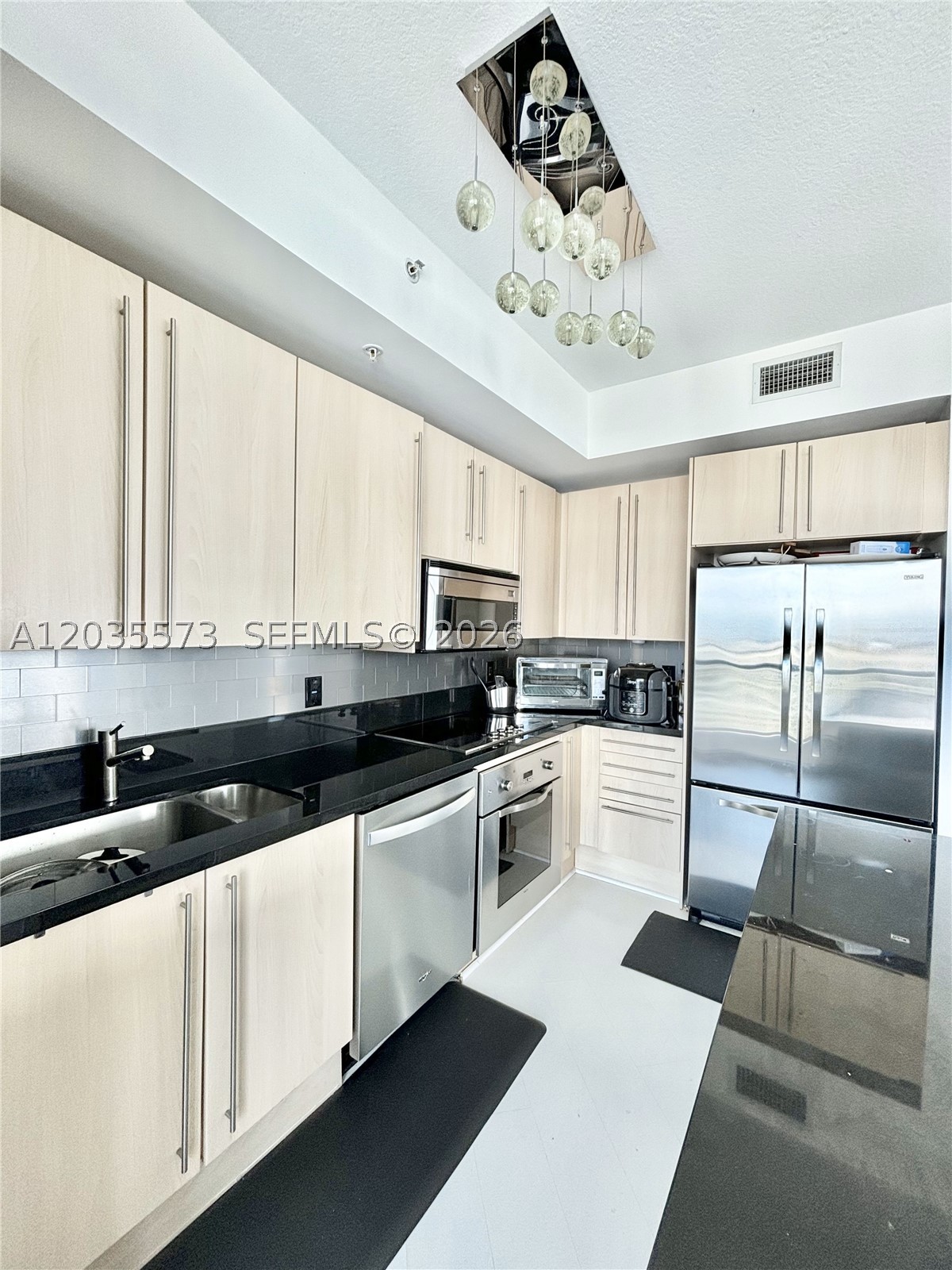 image Axis on Brickell South5