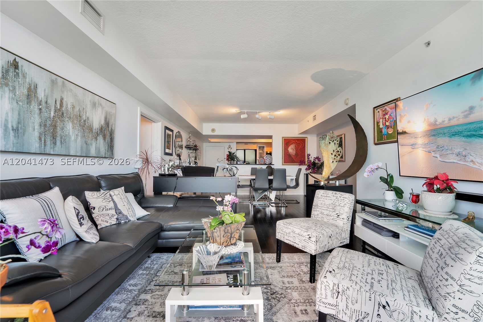 325 S Biscayne Blvd #3921 Miami, FL 33131