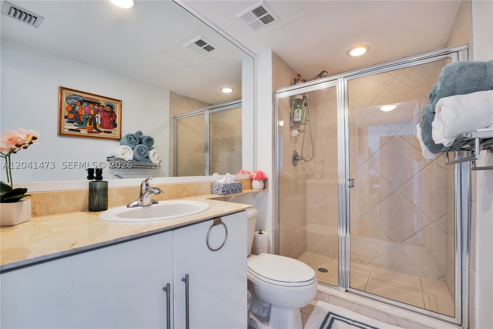325 S Biscayne Blvd #3921 Miami, FL 33131