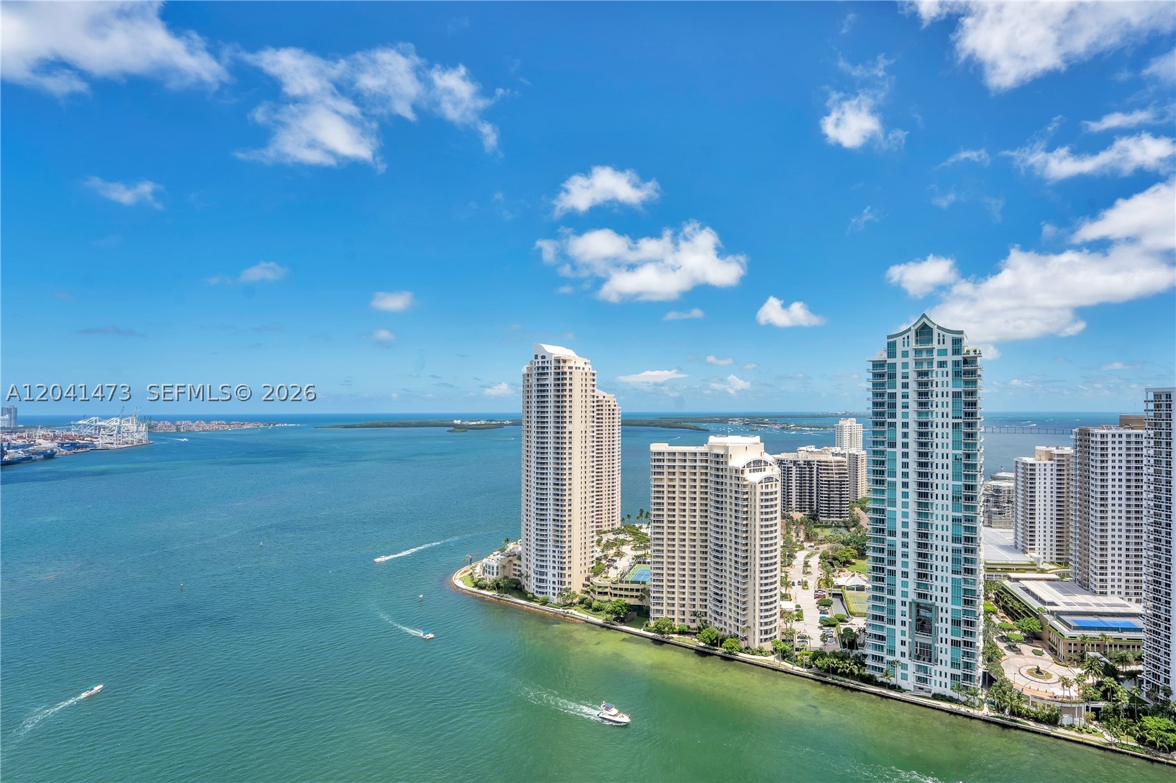 325 S Biscayne Blvd #3921 Miami, FL 33131