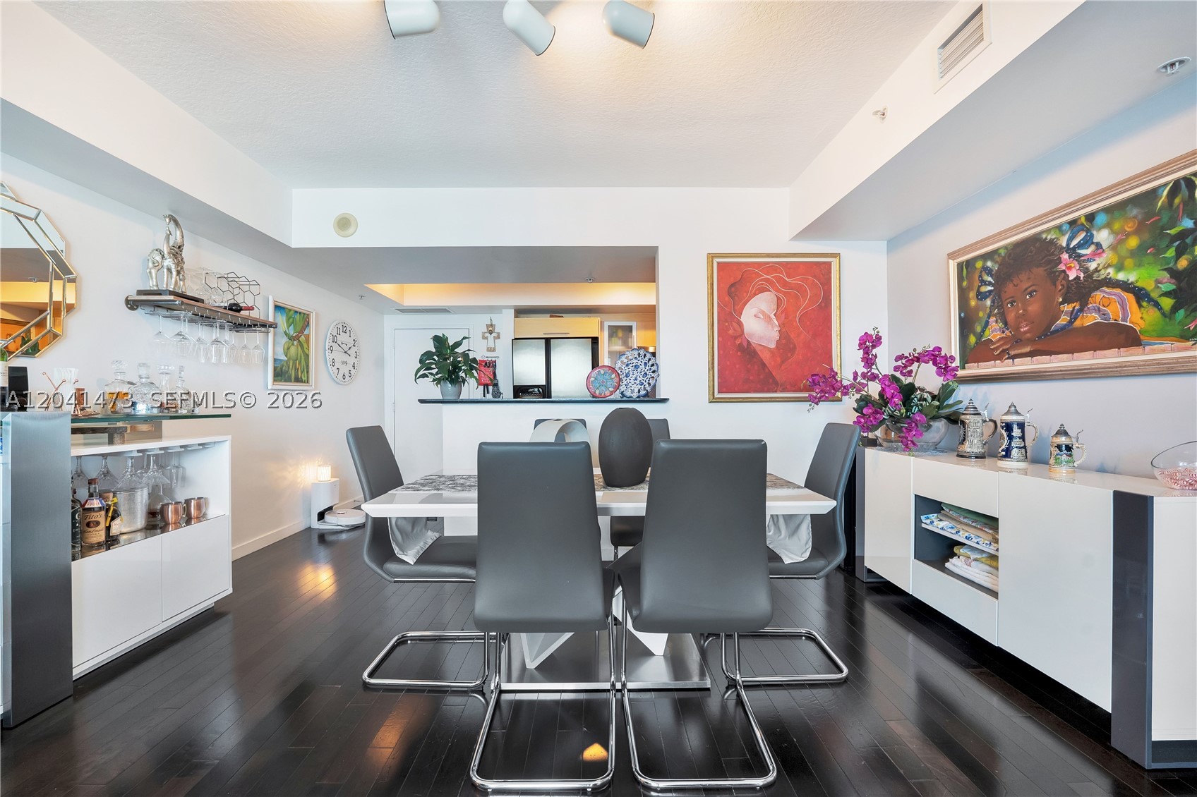 325 S Biscayne Blvd #3921 Miami, FL 33131