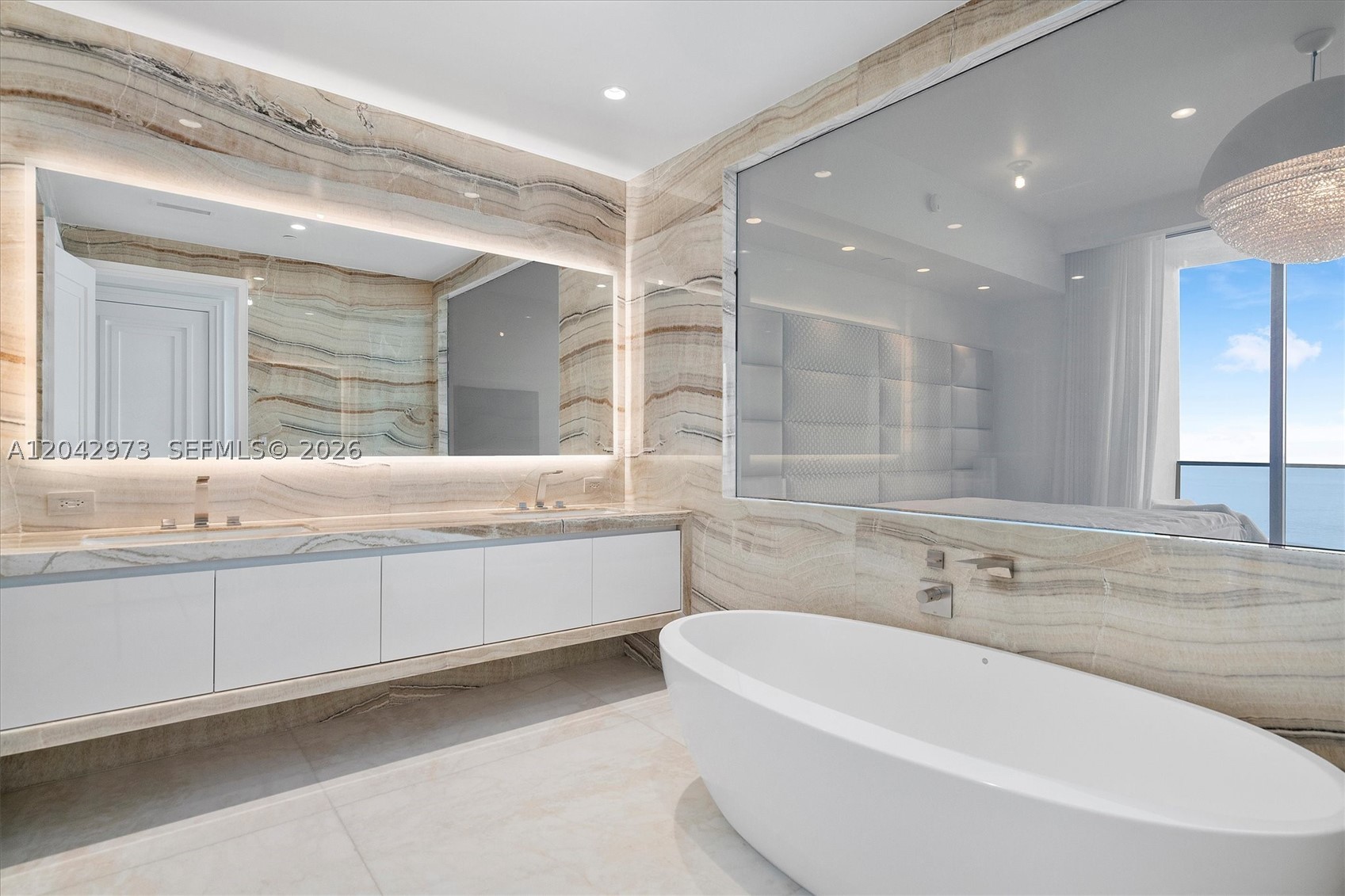 17901 Collins Ave #902 Sunny Isles Beach, FL 33160
