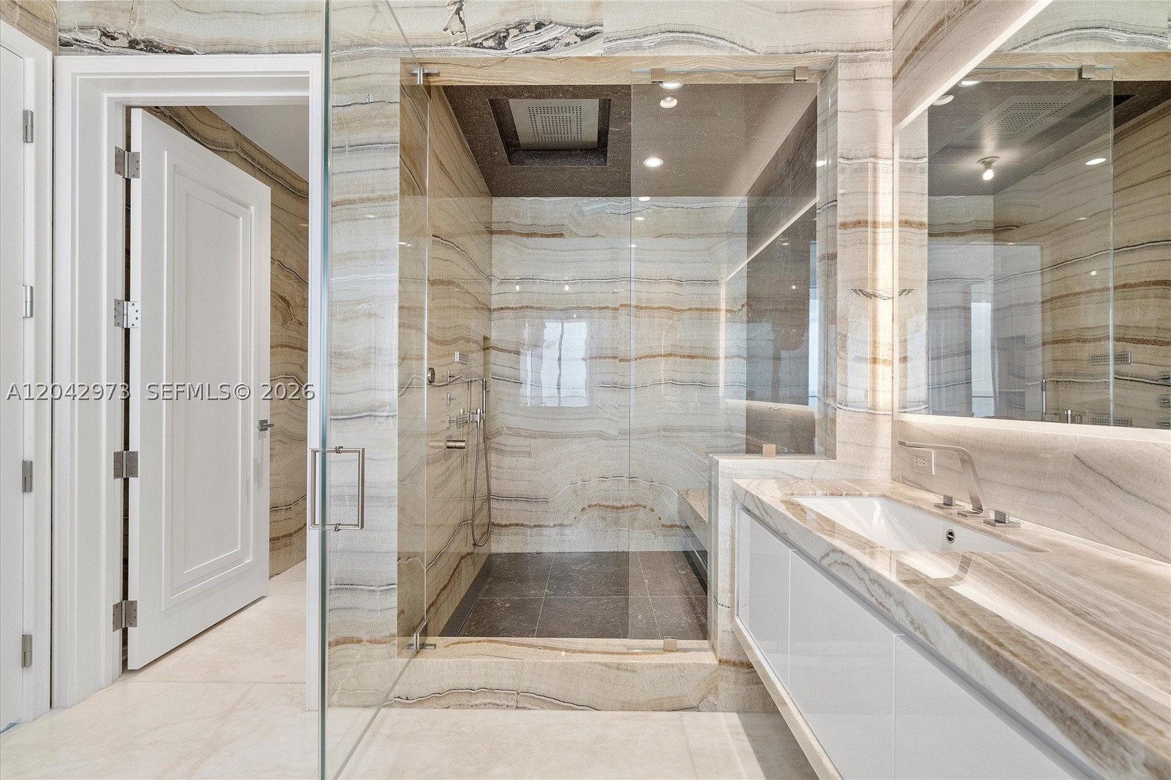 17901 Collins Ave #902 Sunny Isles Beach, FL 33160