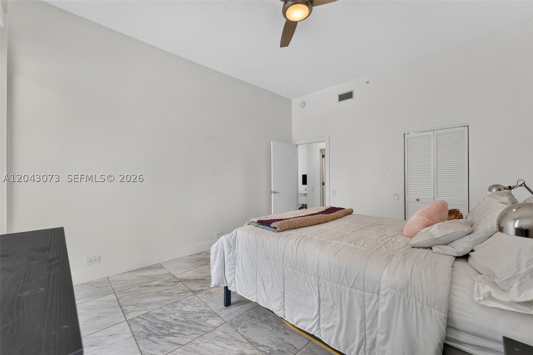 888 Brickell Key Dr #404 Miami, FL 33131