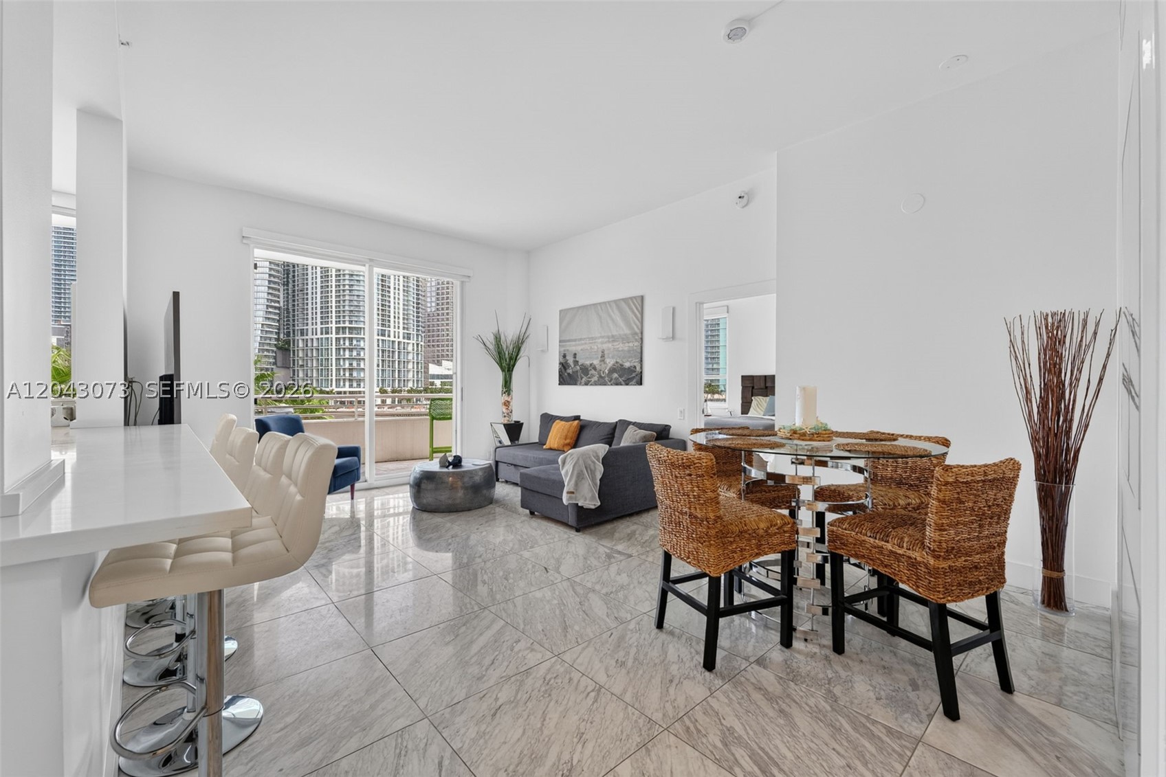 888 Brickell Key Dr #404 Miami, FL 33131