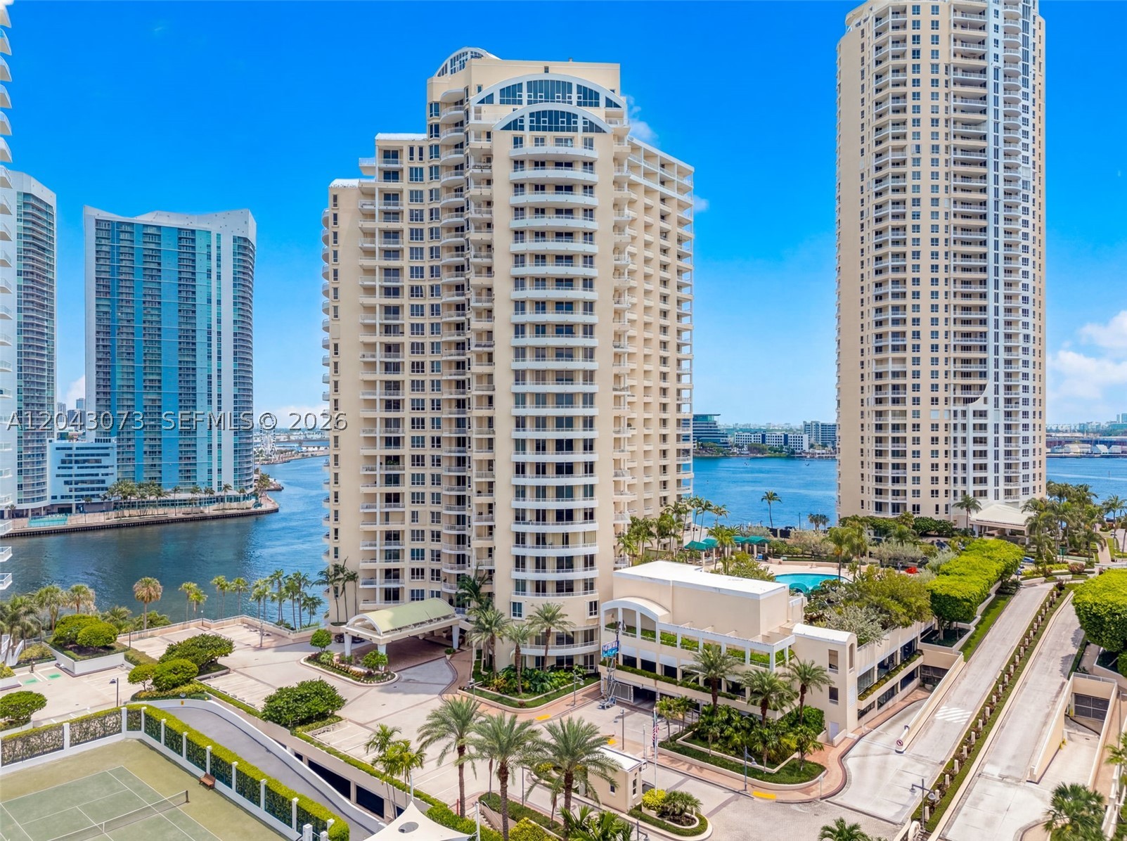 888 Brickell Key Dr #404 Miami, FL 33131