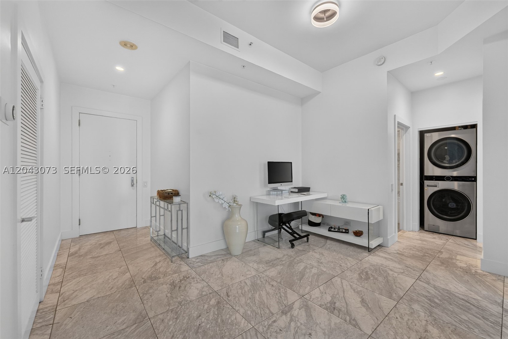 888 Brickell Key Dr #404 Miami, FL 33131
