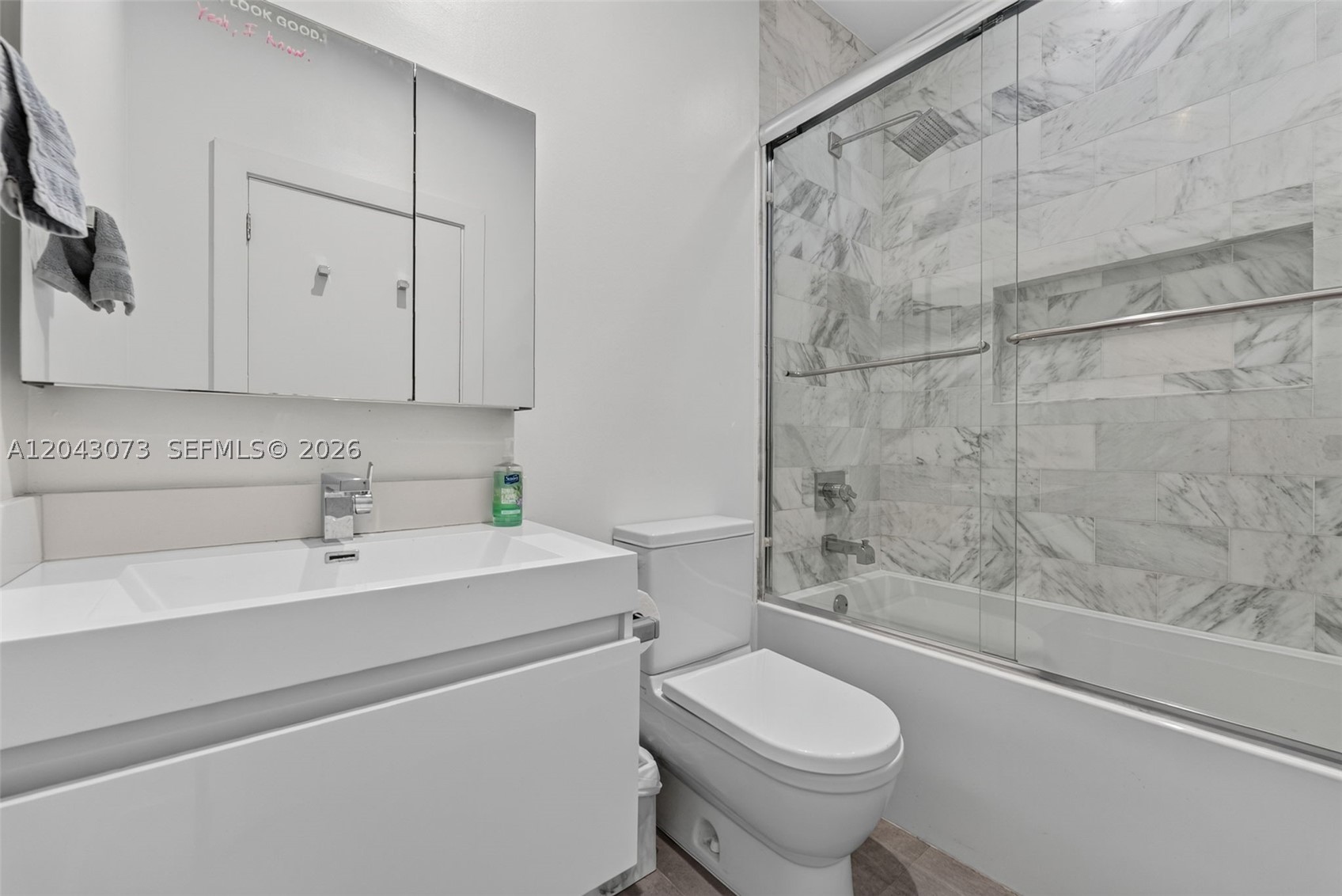 888 Brickell Key Dr #404 Miami, FL 33131