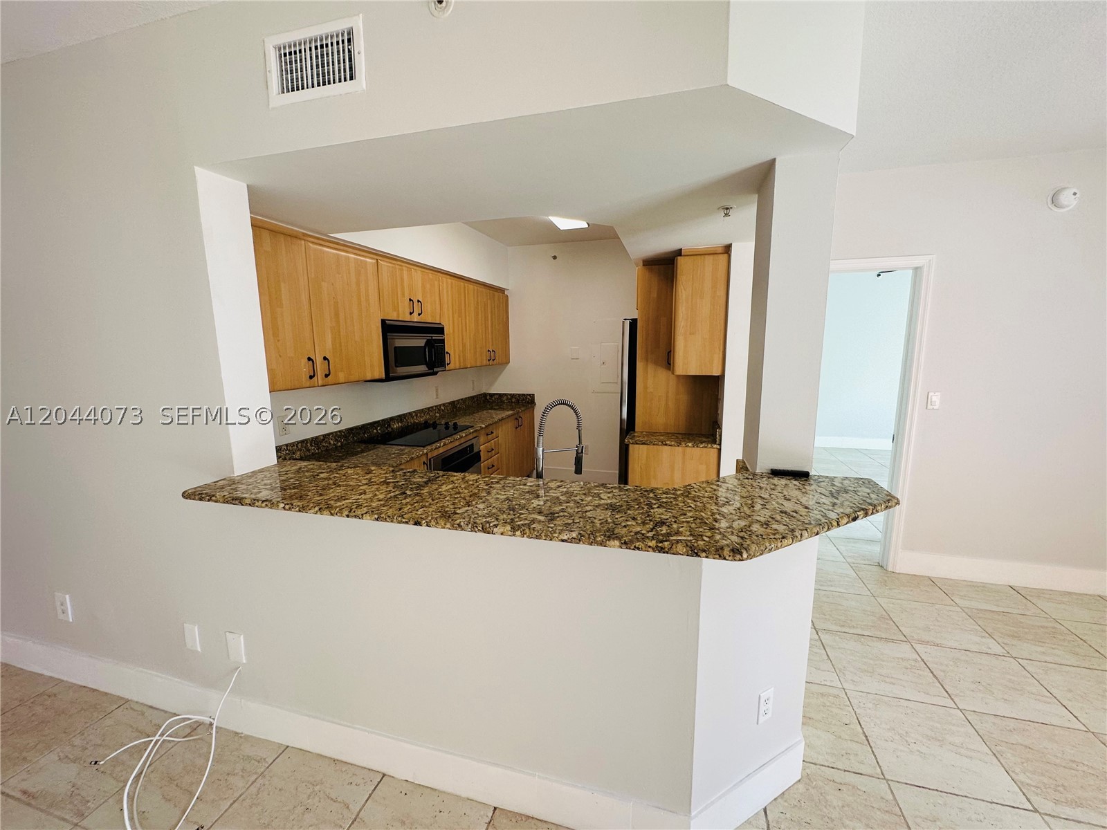 140 Meridian Ave #314 Miami Beach, FL 33139