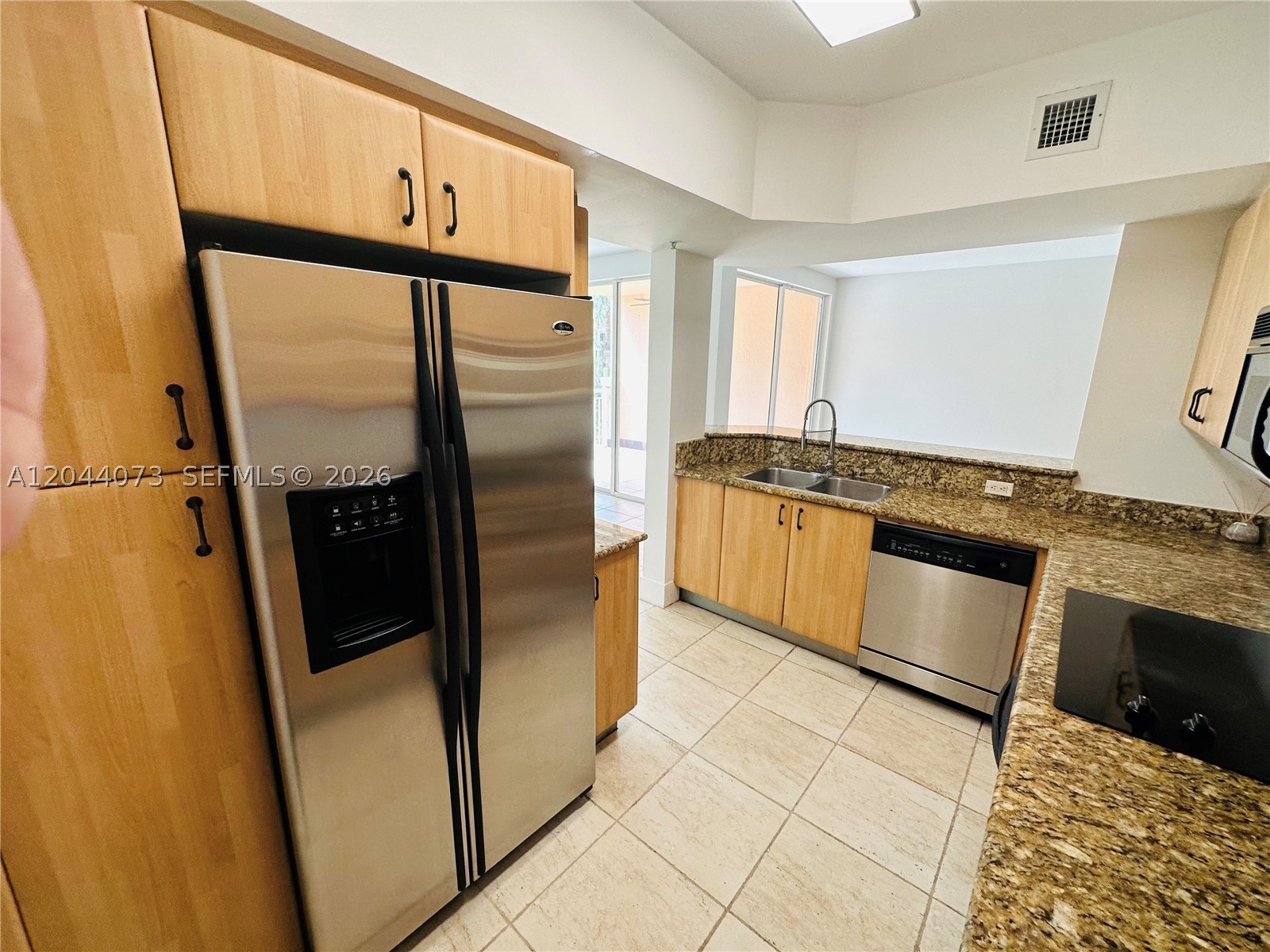 140 Meridian Ave #314 Miami Beach, FL 33139
