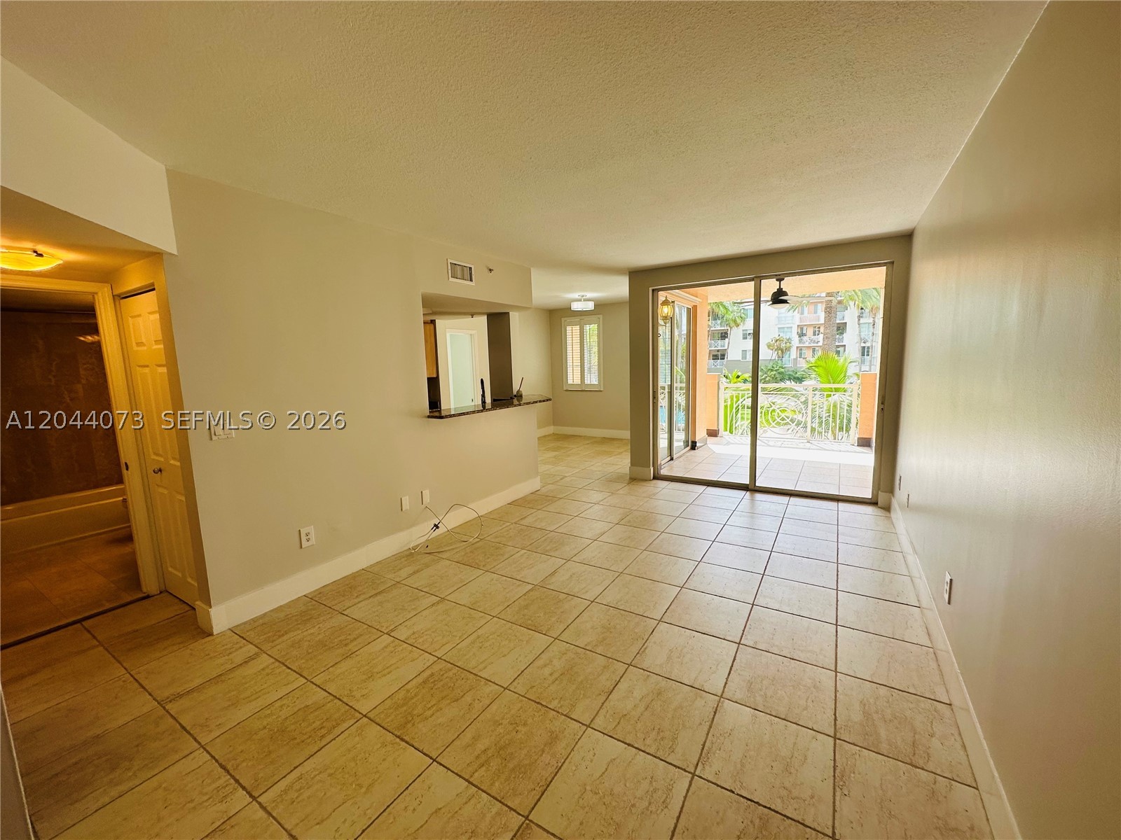 140 Meridian Ave #314 Miami Beach, FL 33139