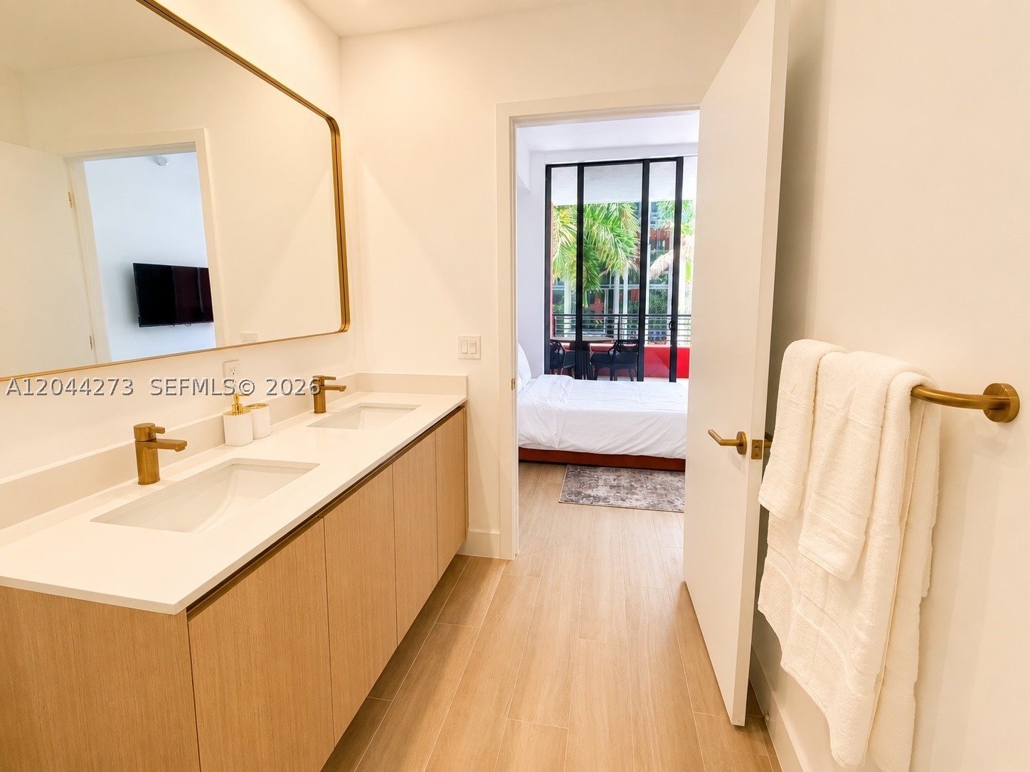 image The Standard Residences Midtown Miami15