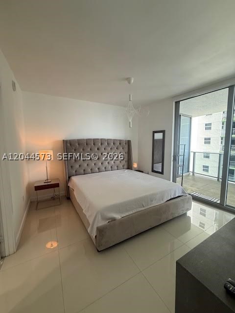 image Aria on the Bay7