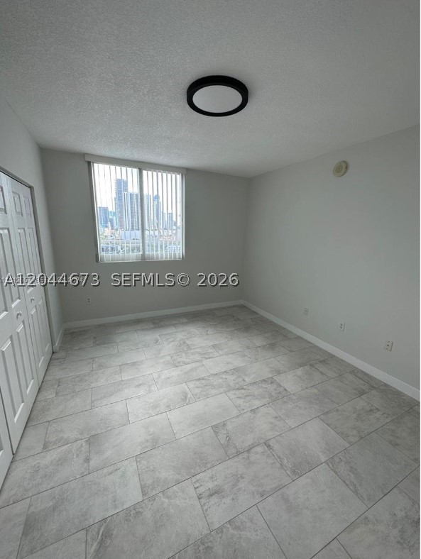 image 1800 Biscayne Plaza5