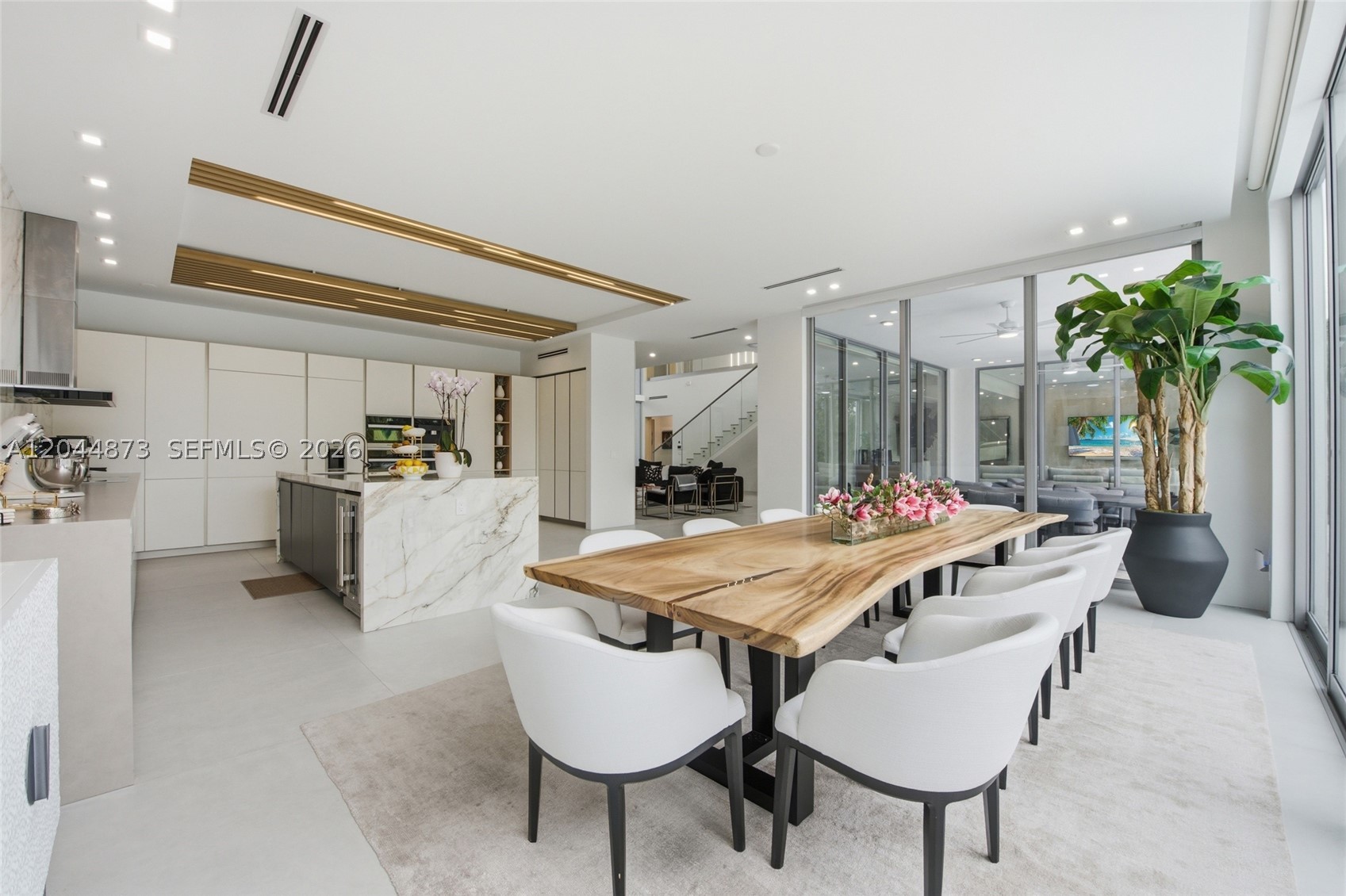 91 Fiesta Way Fort Lauderdale, FL 33301
