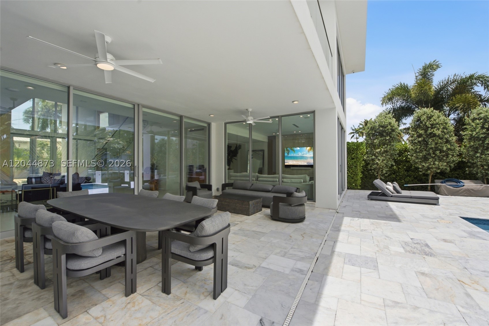 91 Fiesta Way Fort Lauderdale, FL 33301