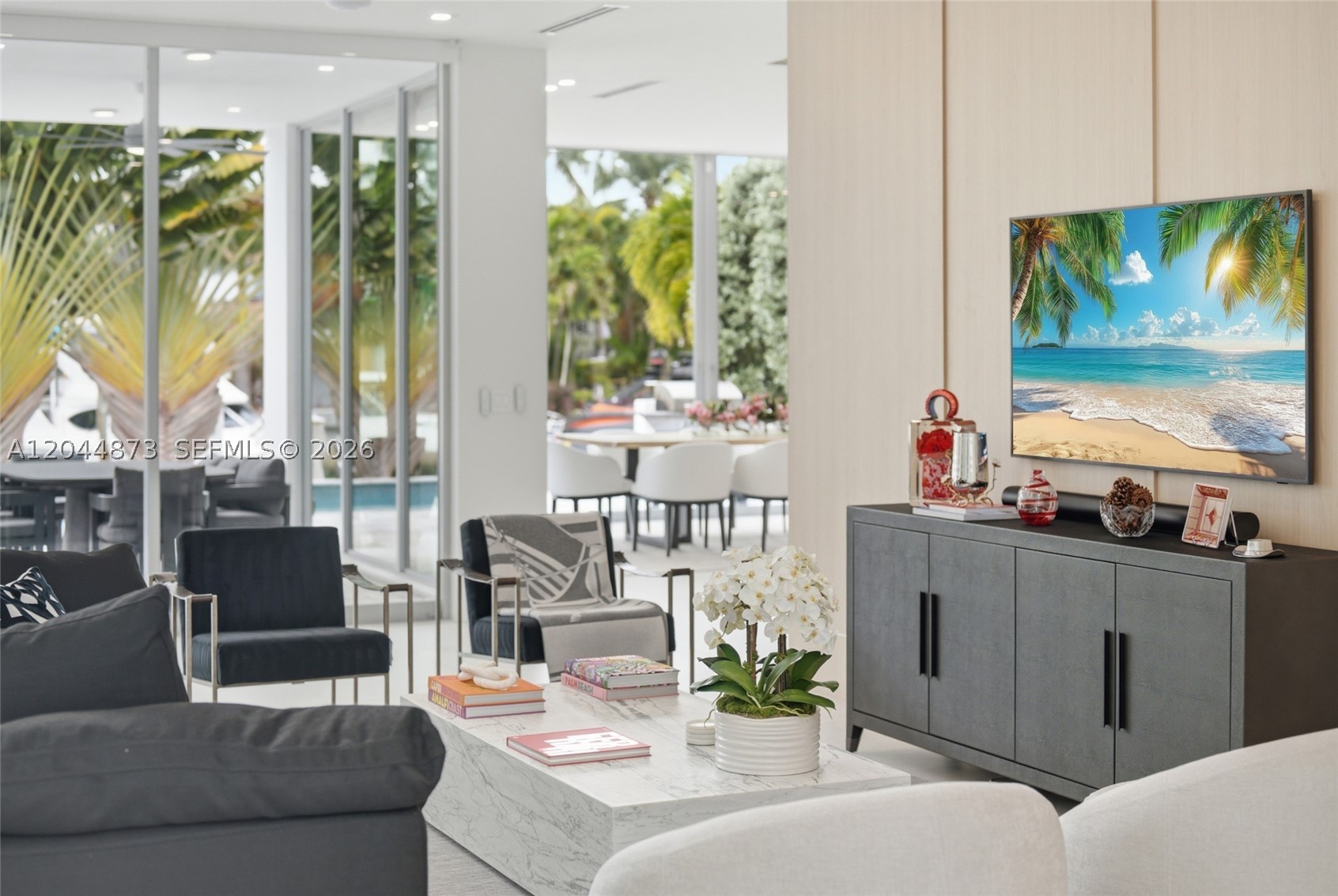91 Fiesta Way Fort Lauderdale, FL 33301