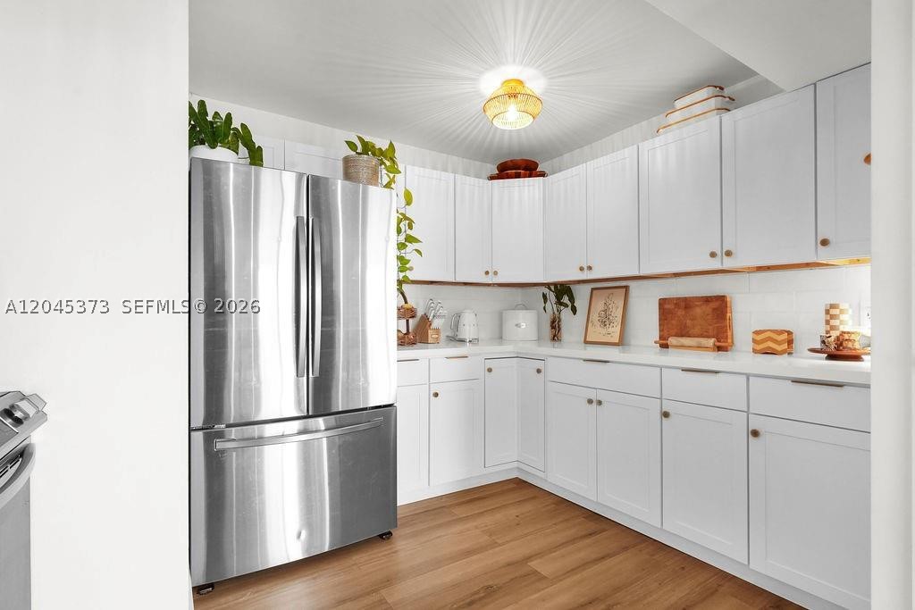 9800 W Bay Hbr Dr #503 Bay Harbor Islands, FL 33154