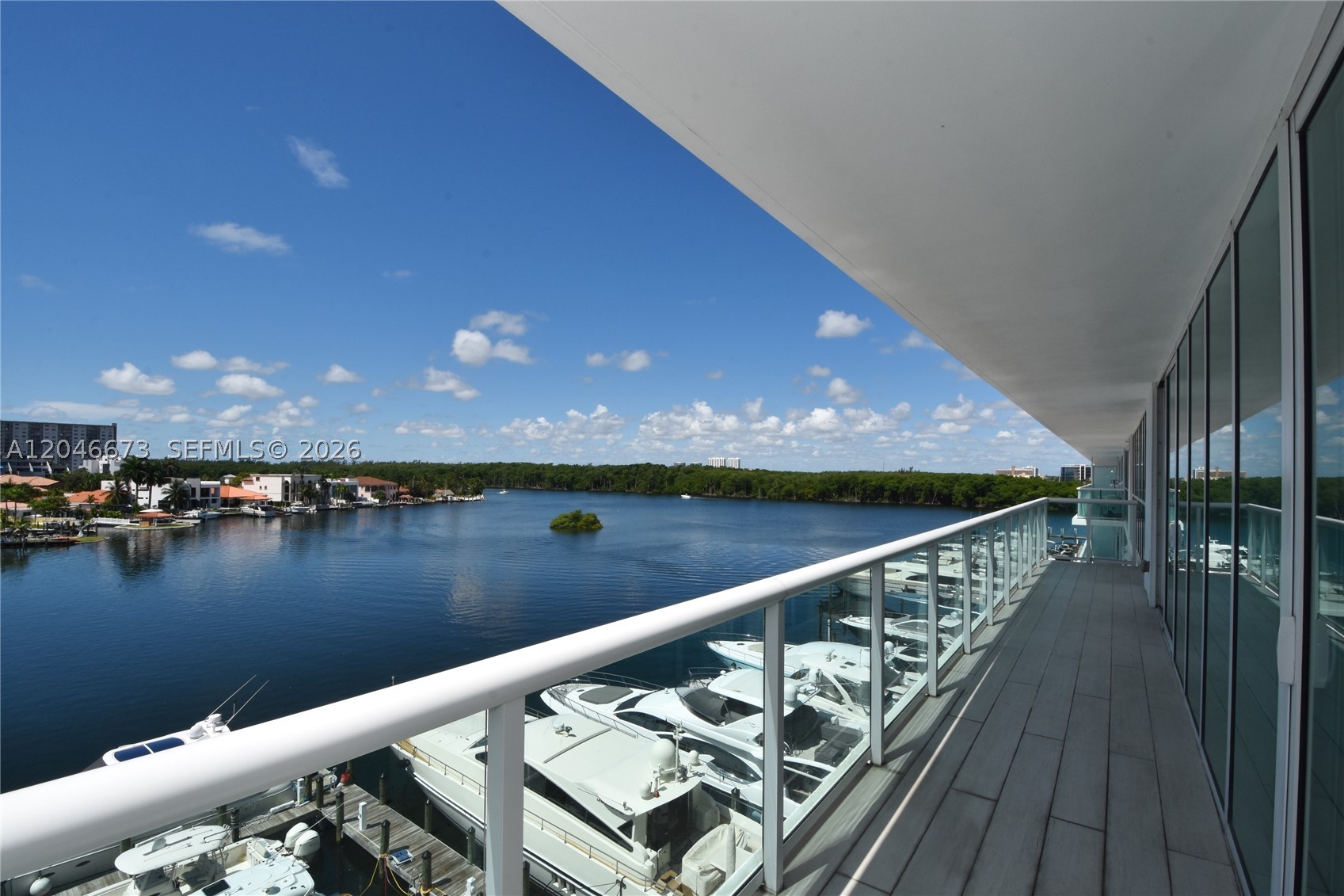 image 400 Sunny Isles15