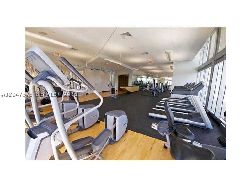 image Axis on Brickell North14