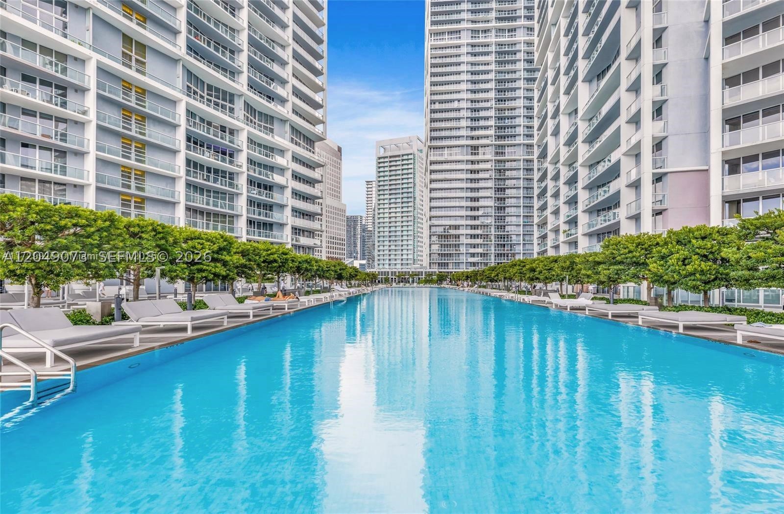 image Icon Brickell III (W Miami)25