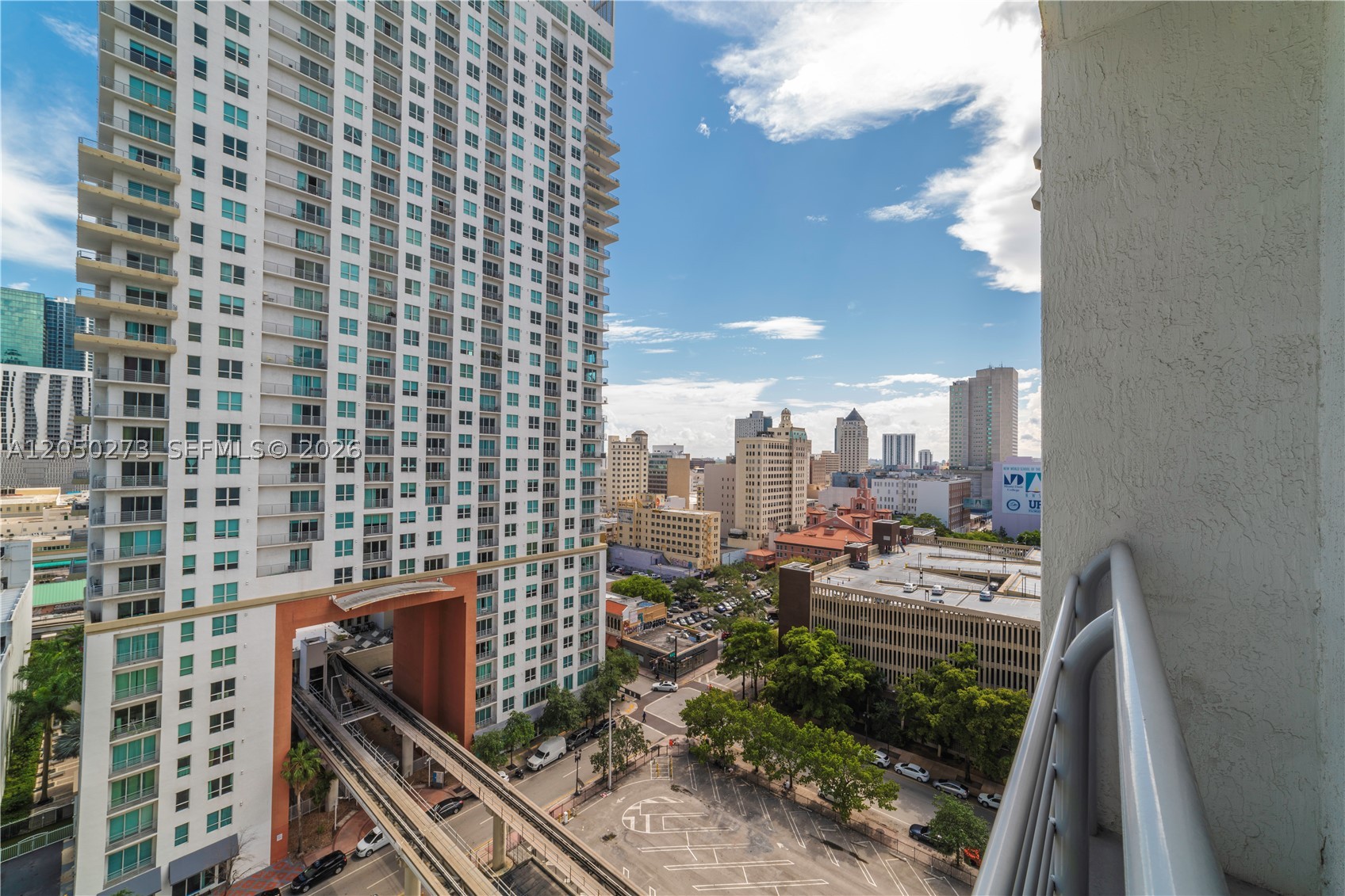 image Loft Downtown I11