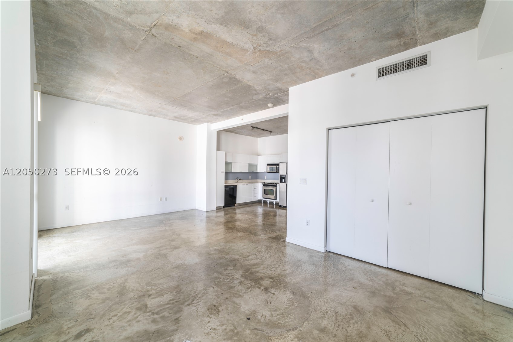image Loft Downtown I3