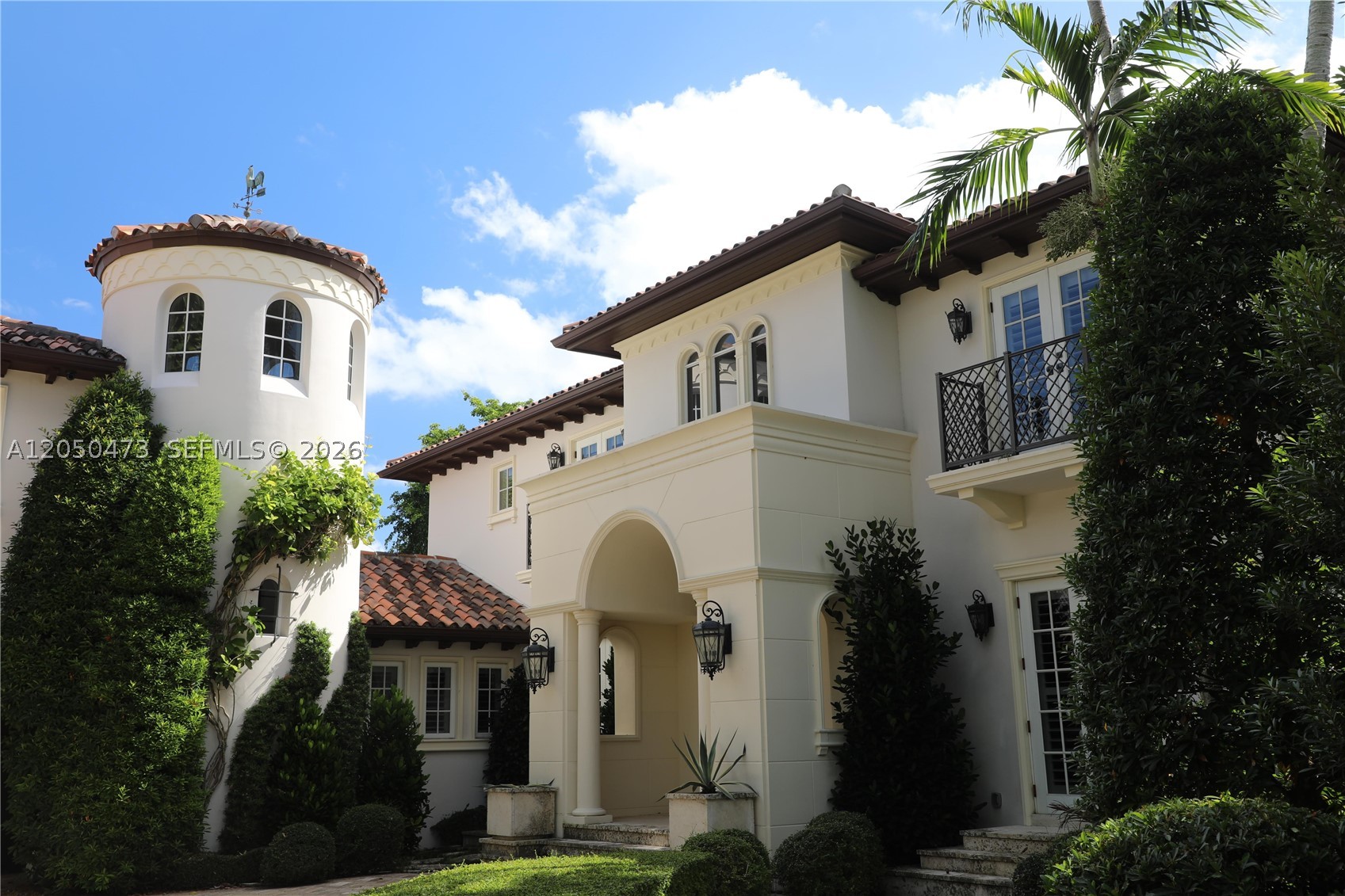 277 Marinero Ct Coral Gables, FL 33143