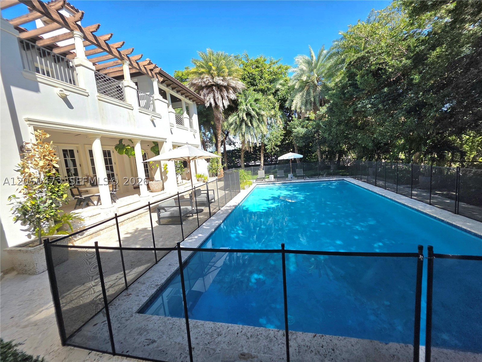 277 Marinero Ct Coral Gables, FL 33143