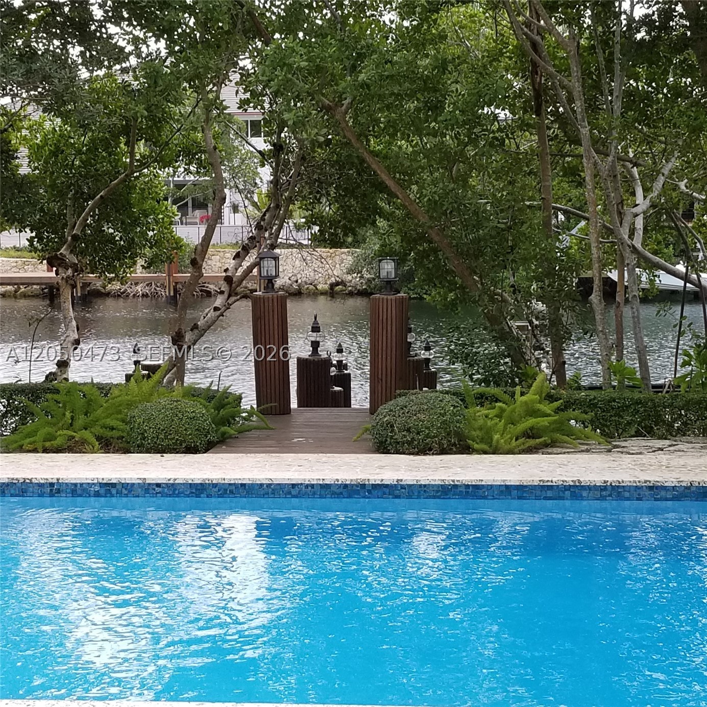 277 Marinero Ct Coral Gables, FL 33143