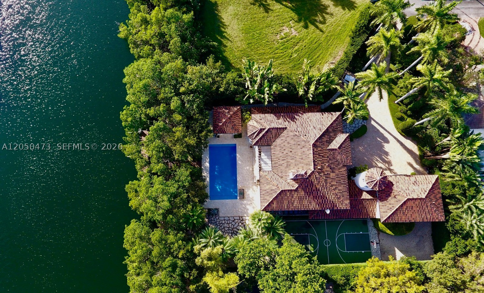 277 Marinero Ct Coral Gables, FL 33143