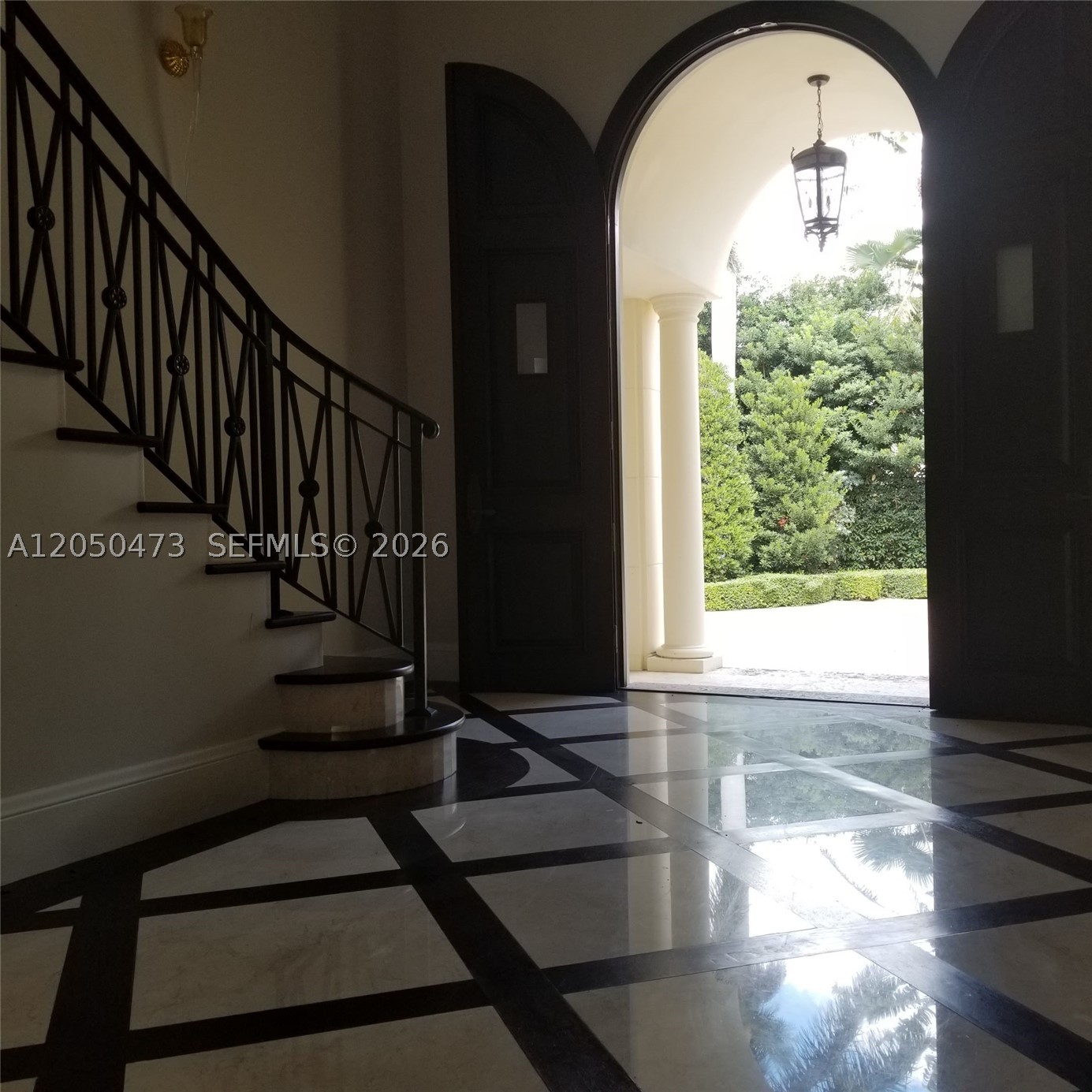 277 Marinero Ct Coral Gables, FL 33143