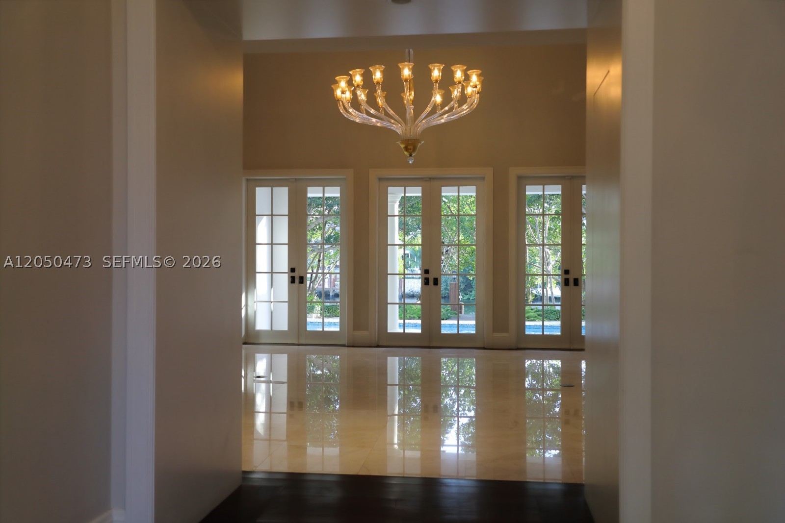 277 Marinero Ct Coral Gables, FL 33143
