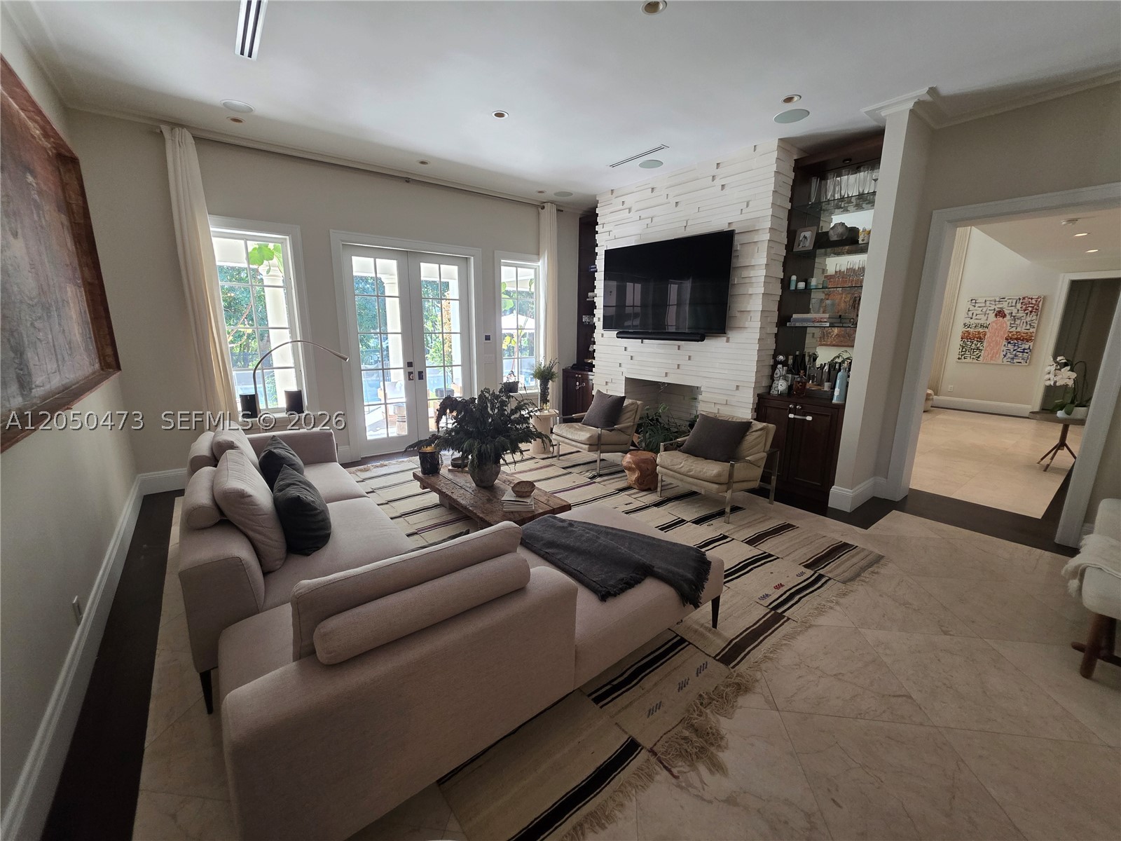 277 Marinero Ct Coral Gables, FL 33143