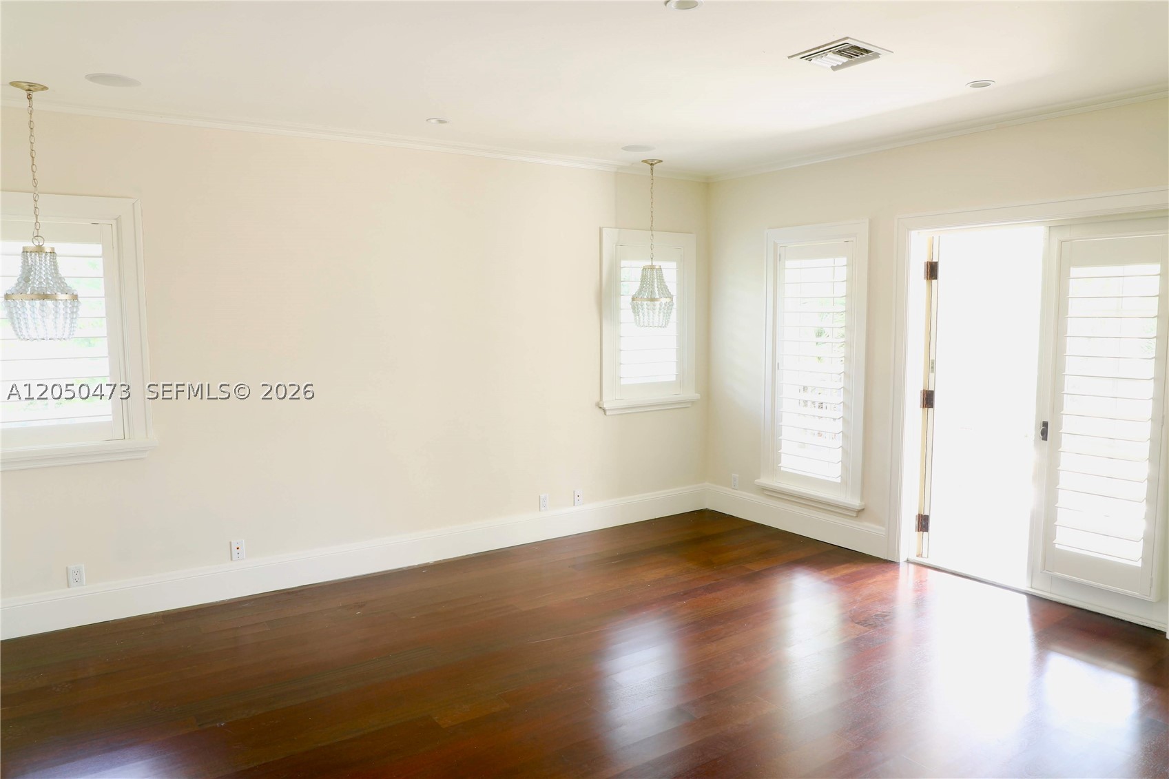 277 Marinero Ct Coral Gables, FL 33143