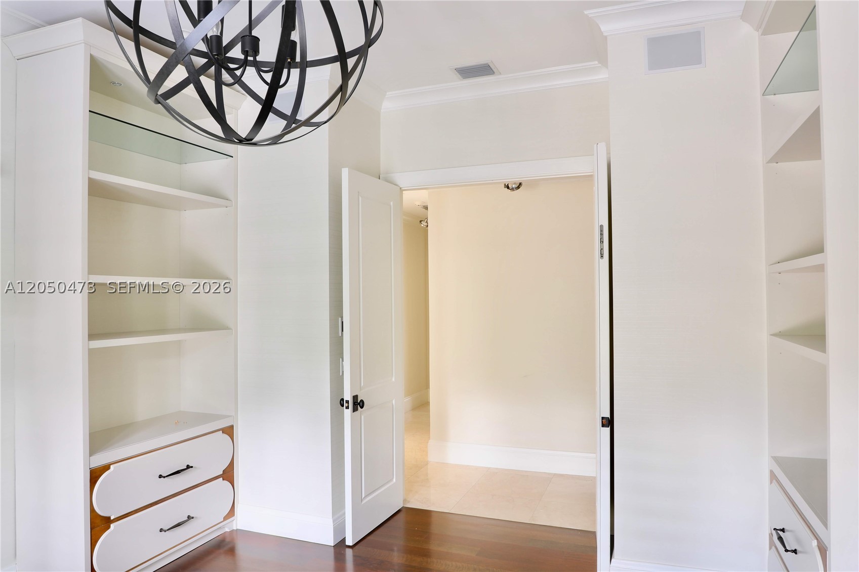 277 Marinero Ct Coral Gables, FL 33143