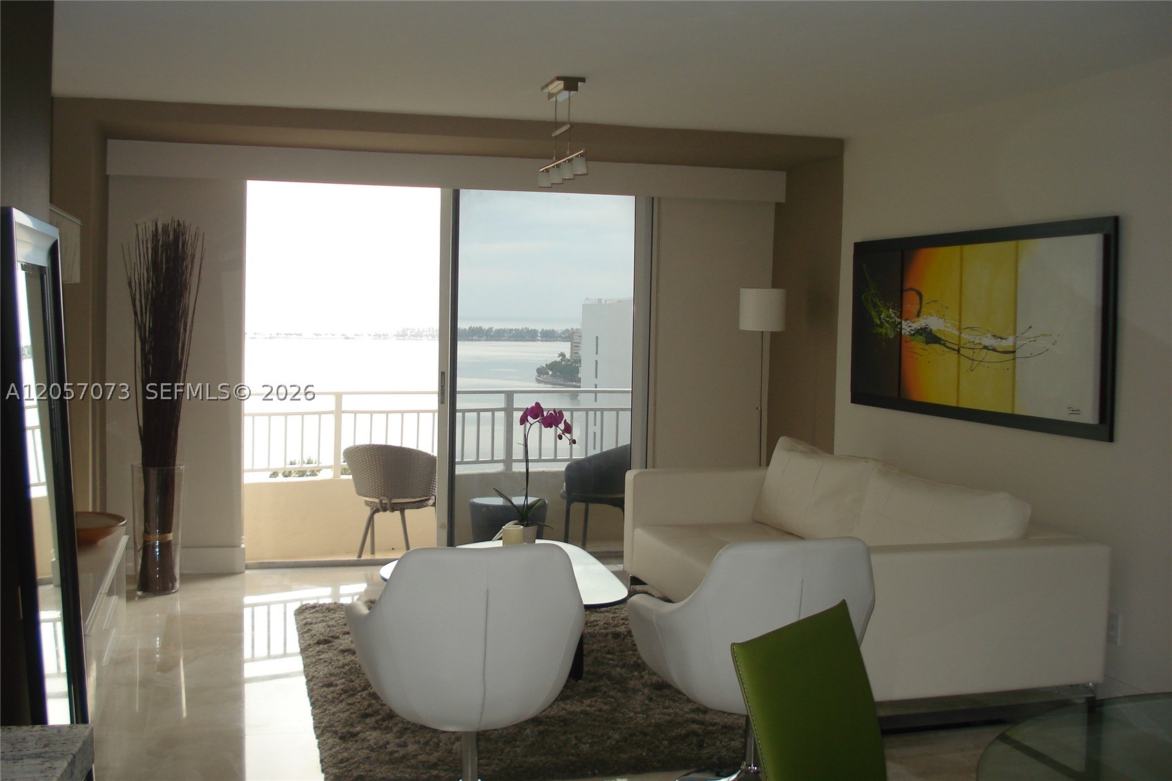 image Isola11