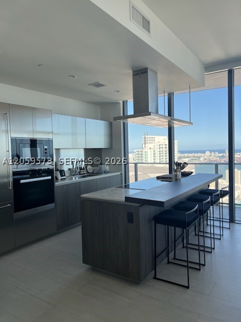 Undisclosed Address Miami, FL 33131