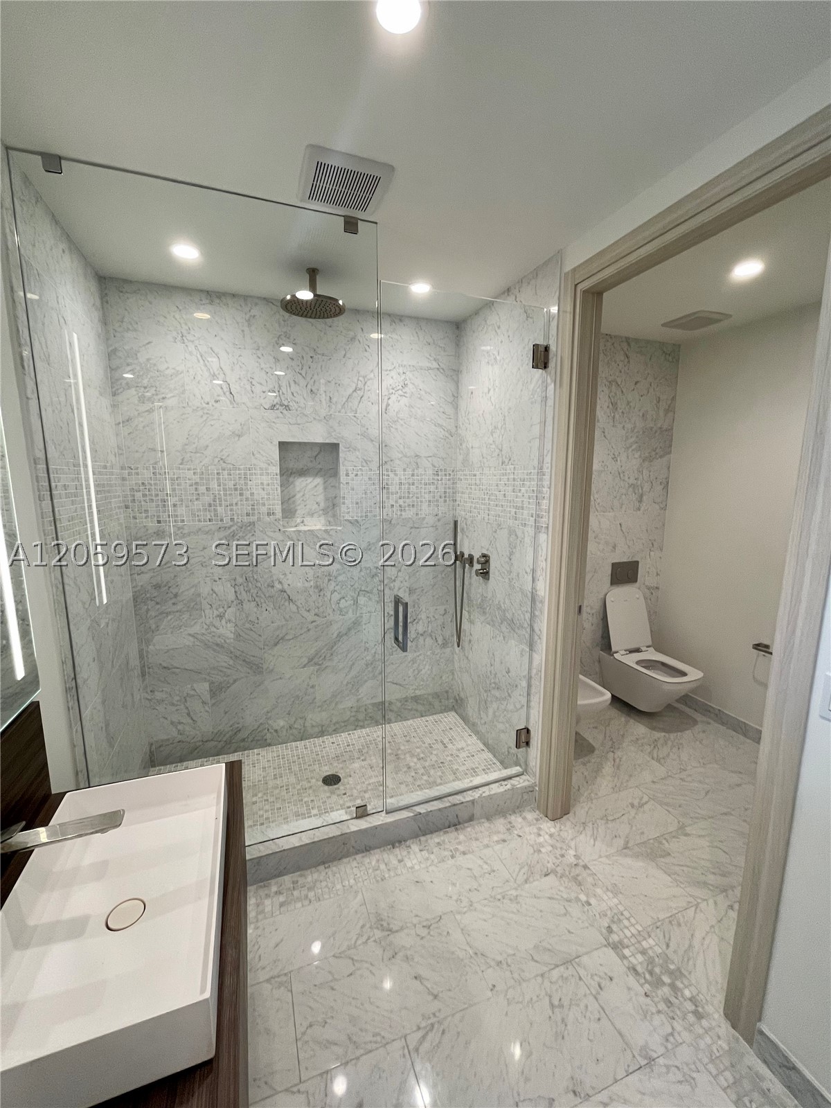 Undisclosed Address Miami, FL 33131