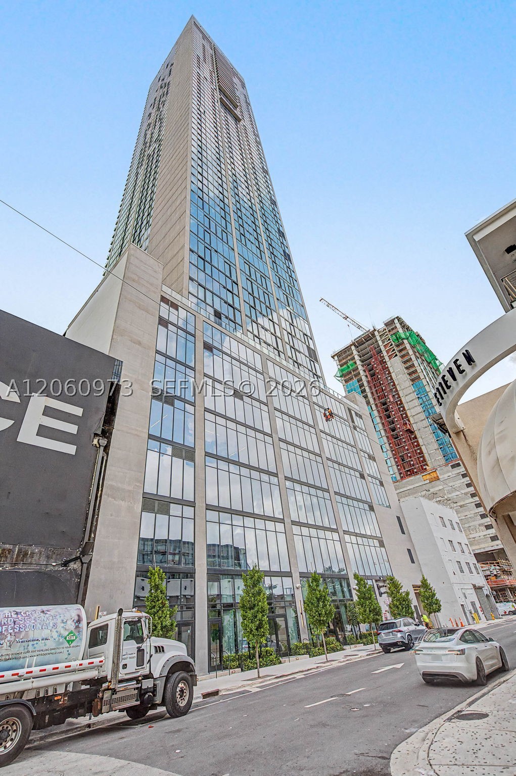 image E11EVEN Hotel & Residences0