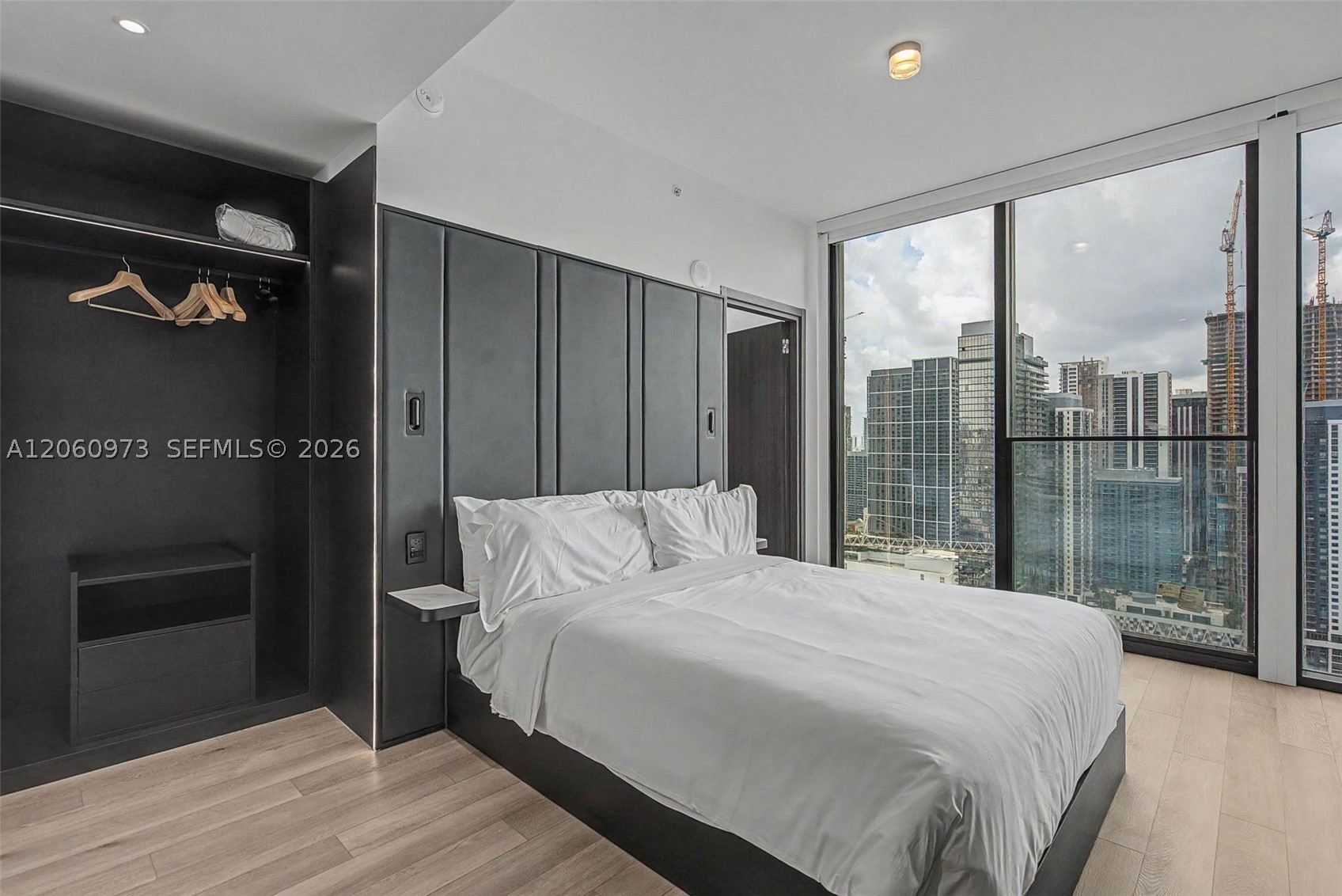 image E11EVEN Hotel & Residences11