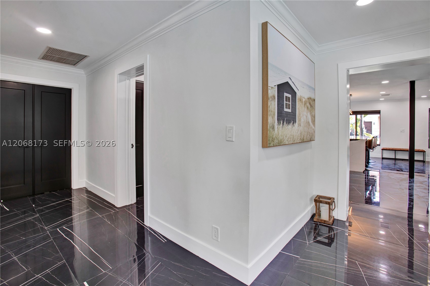 2457 NE 27th Ter Fort Lauderdale, FL 33305