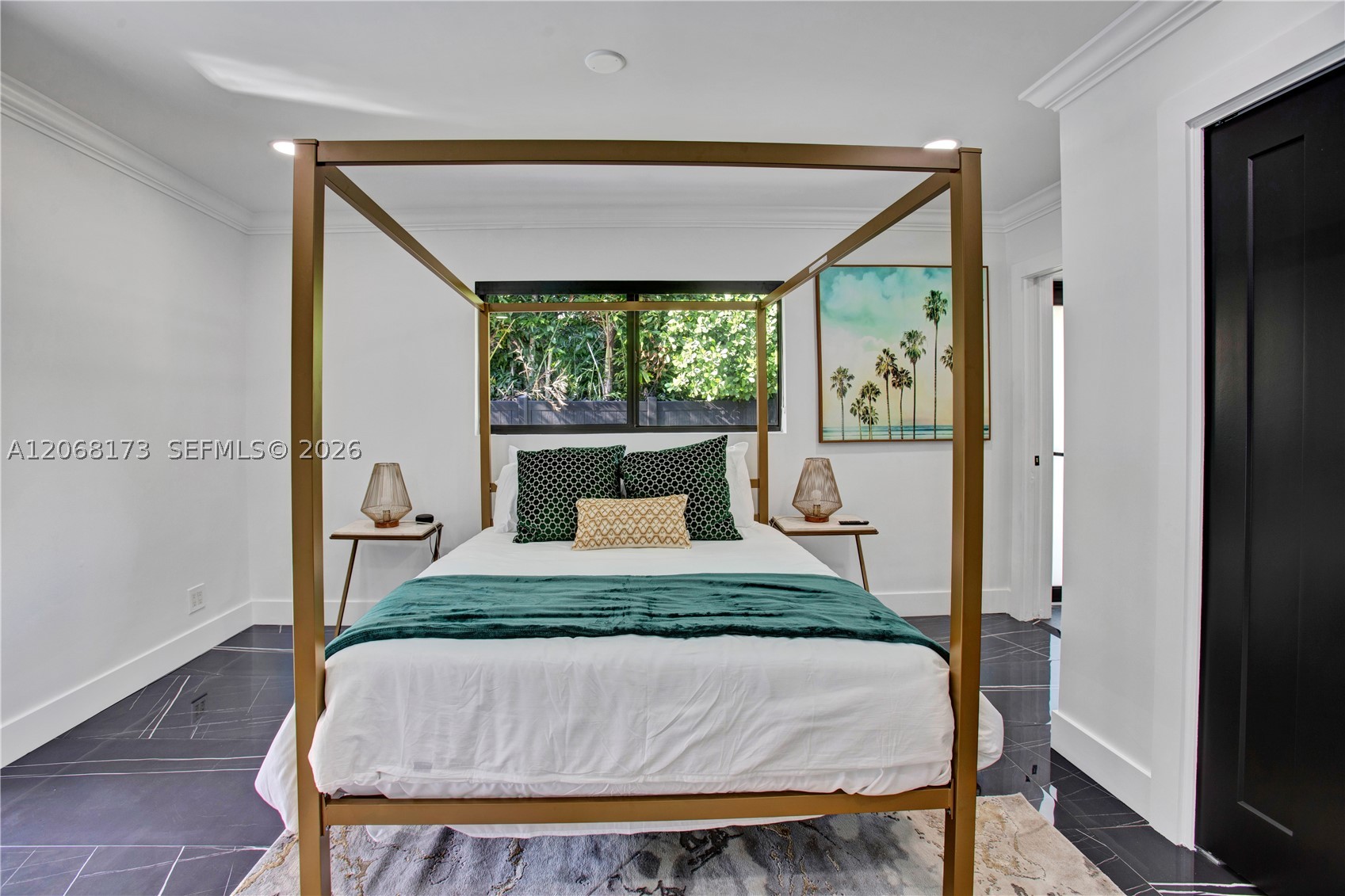 2457 NE 27th Ter Fort Lauderdale, FL 33305