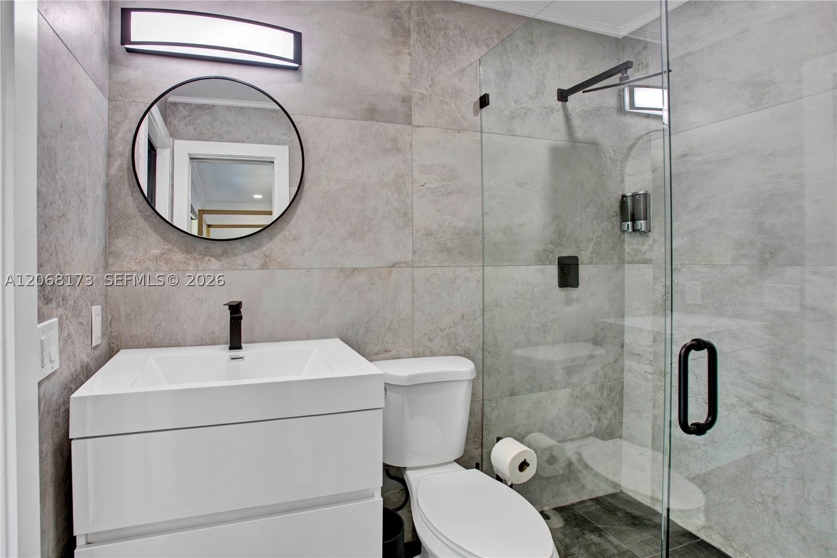 2457 NE 27th Ter Fort Lauderdale, FL 33305