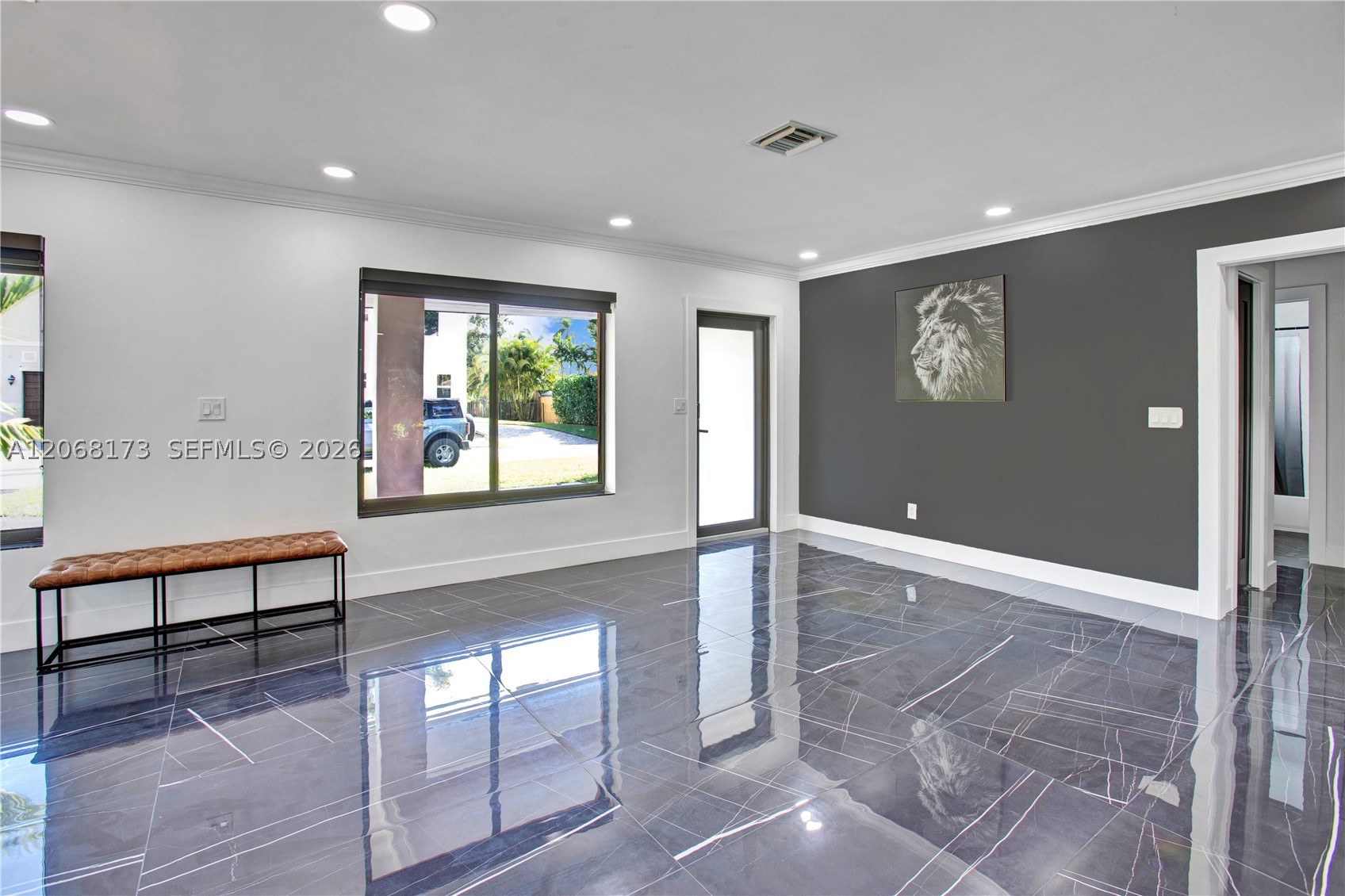 2457 NE 27th Ter Fort Lauderdale, FL 33305