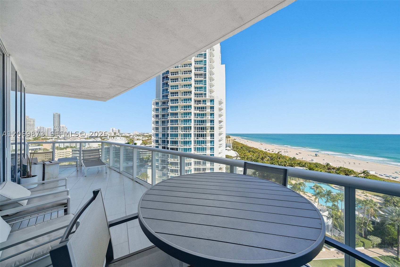 image Continuum South Beach South Tower14