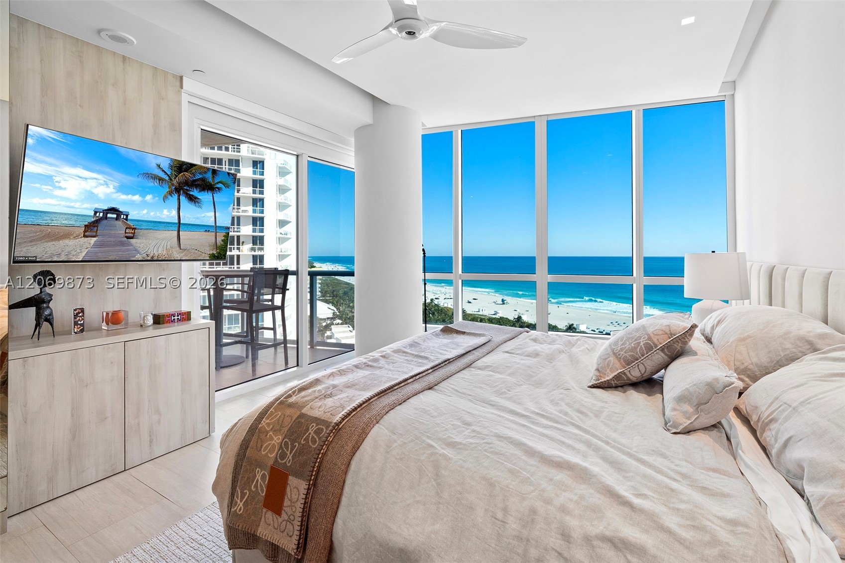 image Continuum South Beach South Tower17